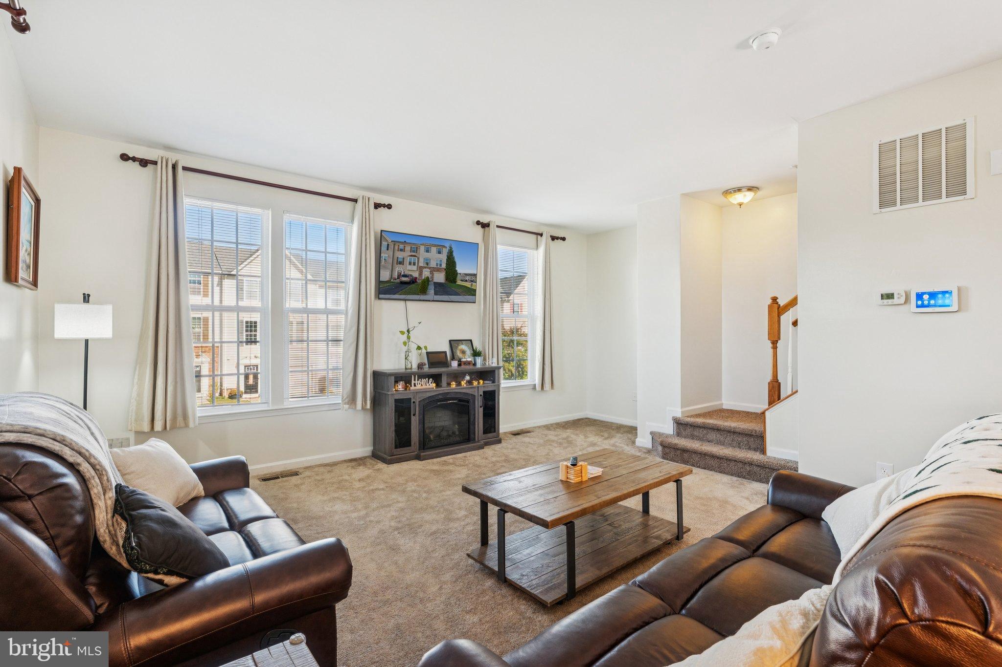 BROOKFIELD - Residential