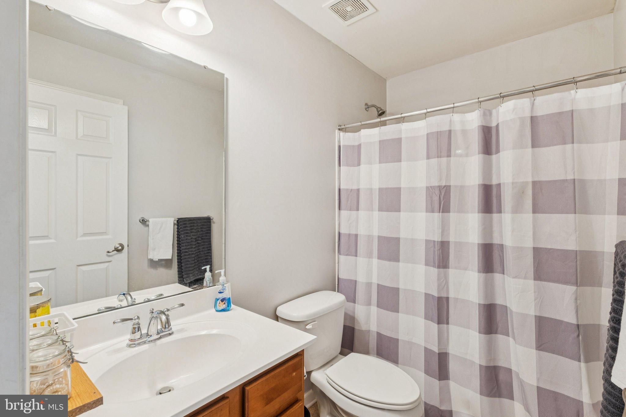 BROOKFIELD - Residential