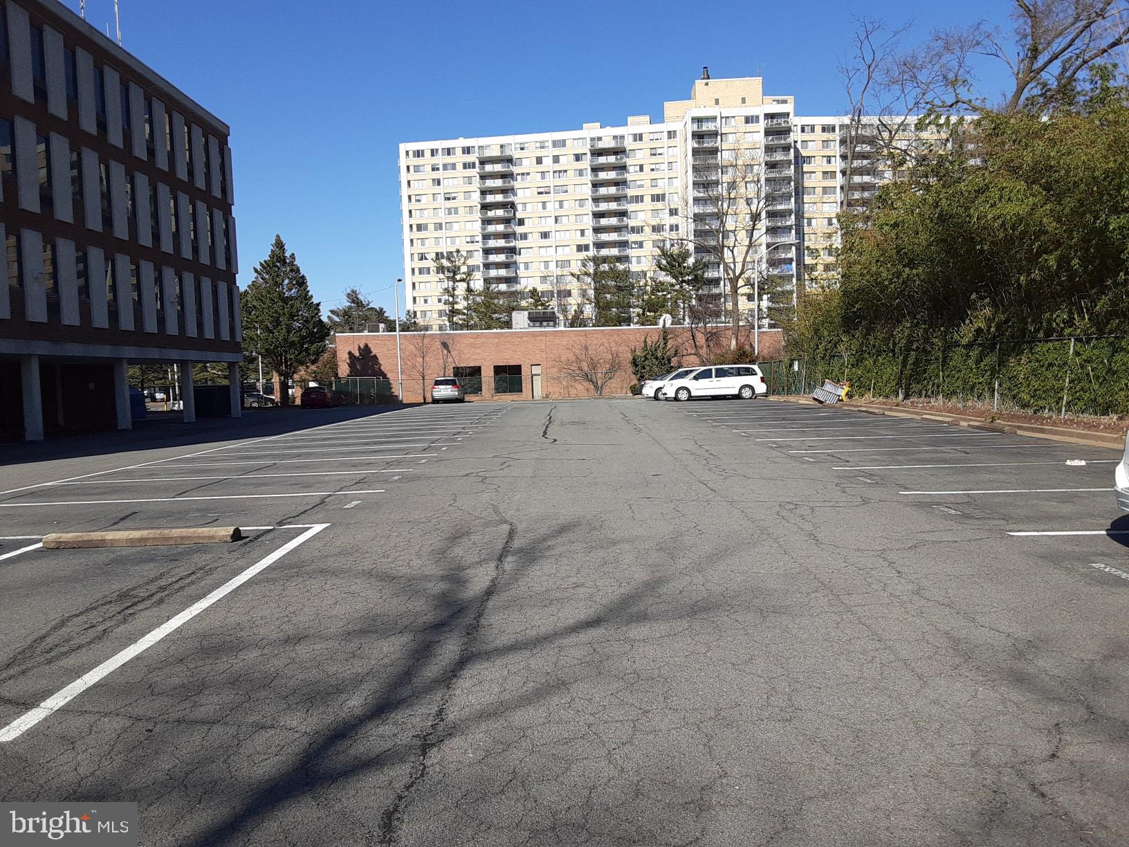 6121 LINCOLNIA ROAD 402