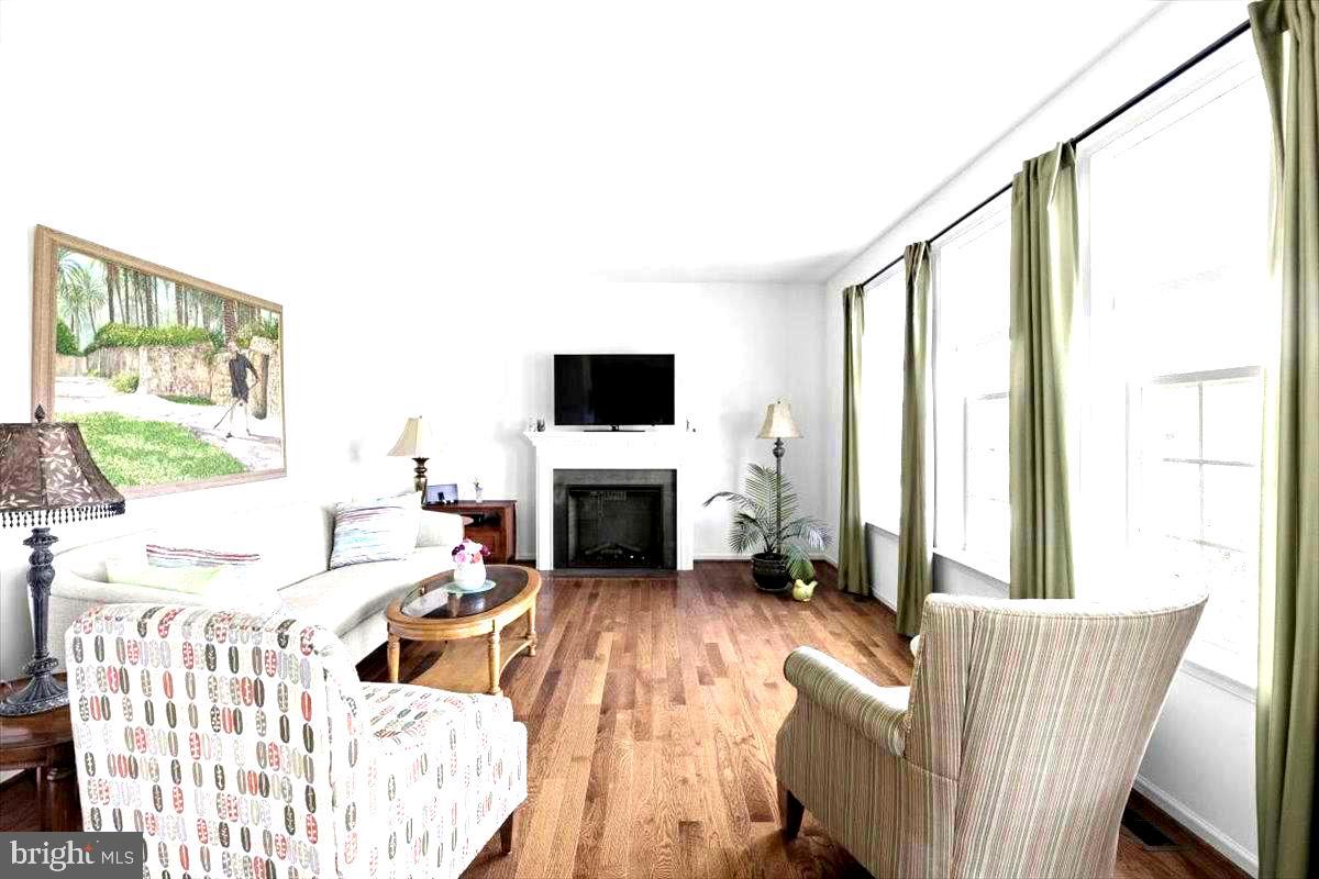 RED BUD RUN III - Residential