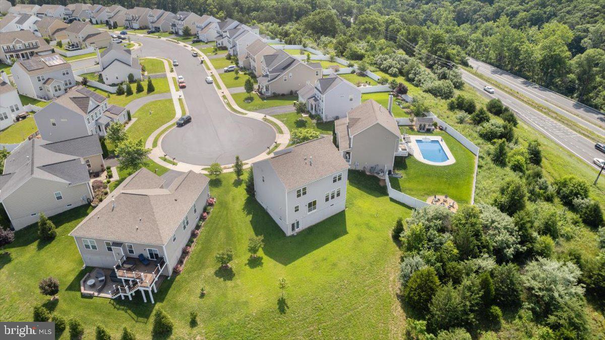 RED BUD RUN III - Residential