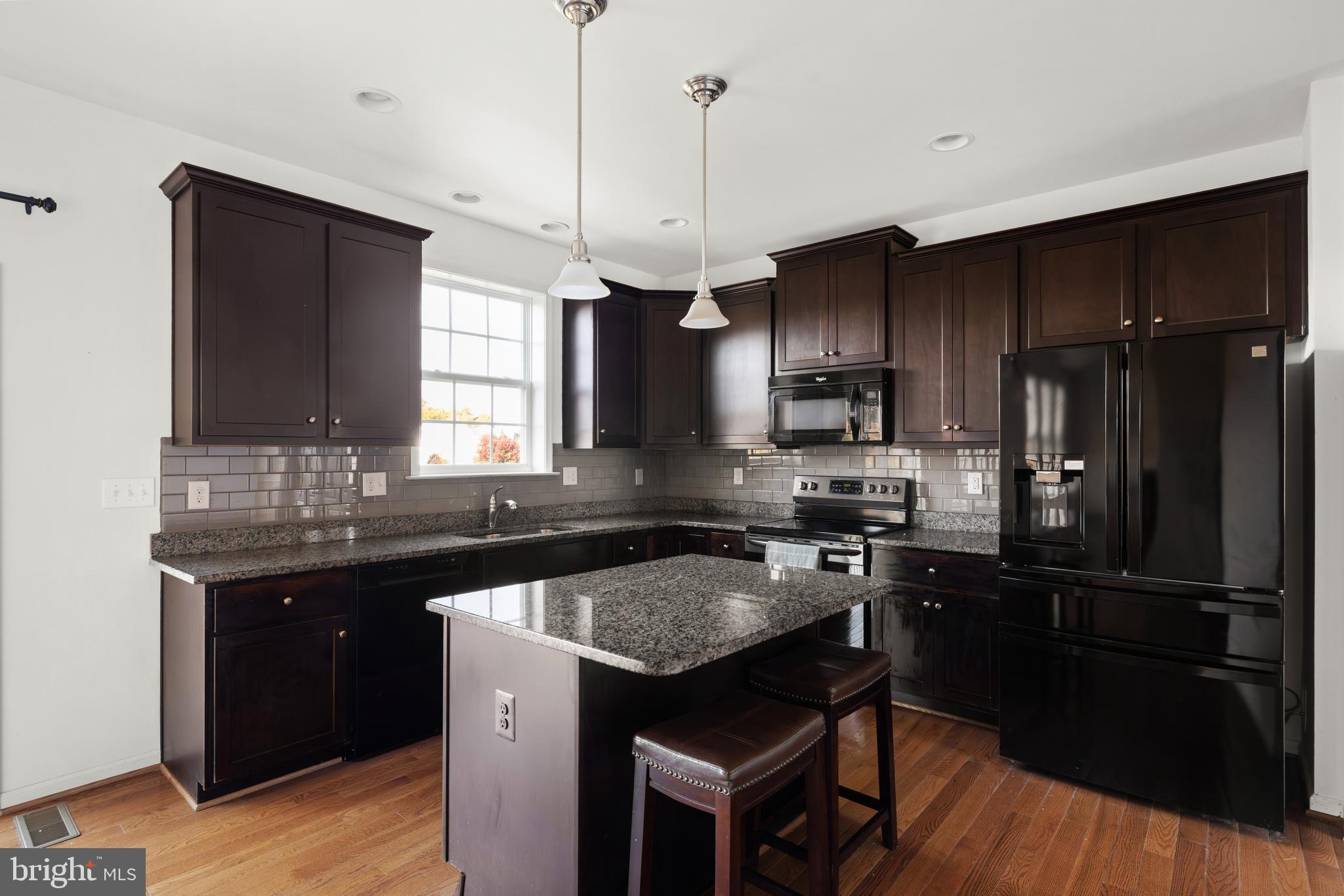 RED BUD RUN III - Residential