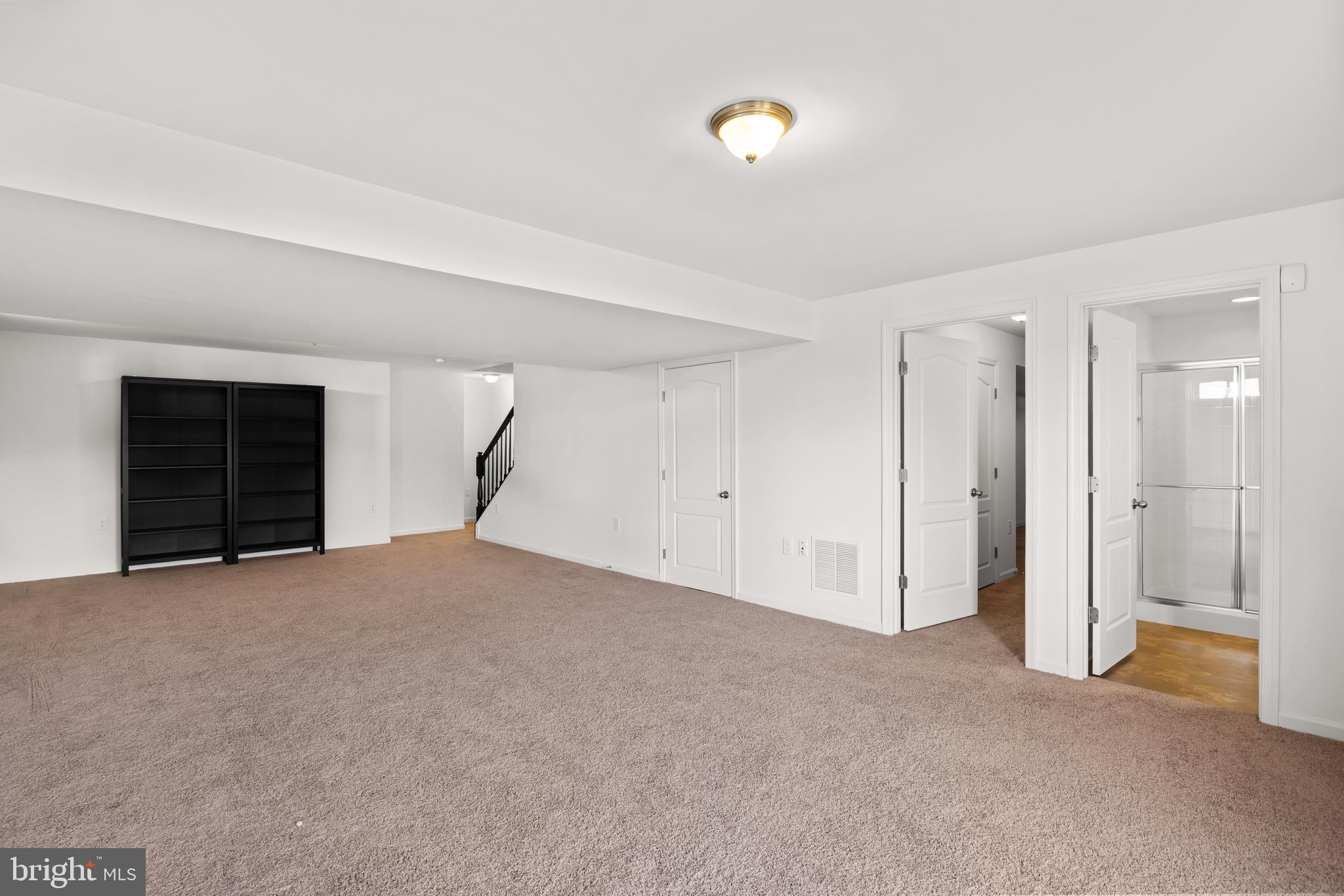 RED BUD RUN III - Residential