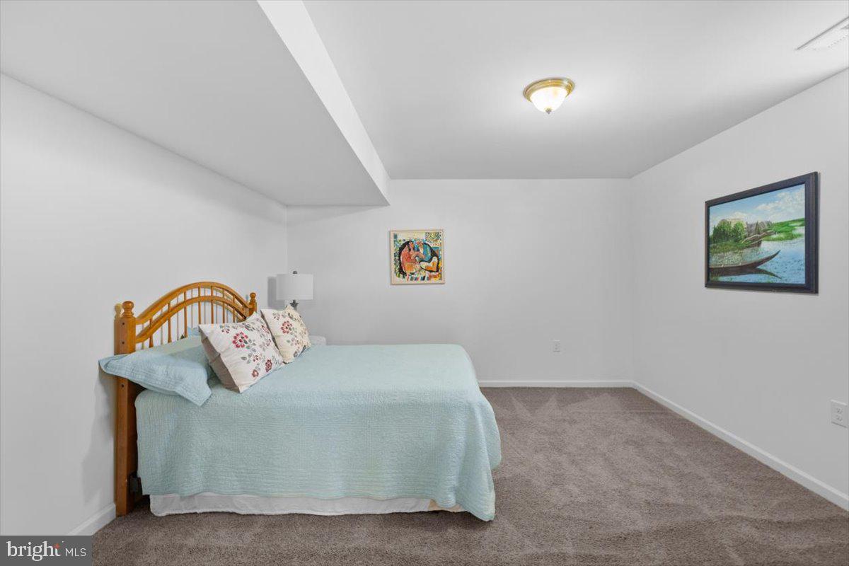 RED BUD RUN III - Residential