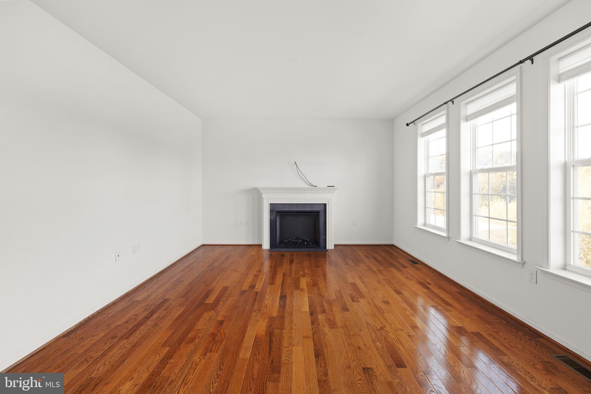 RED BUD RUN III - Residential