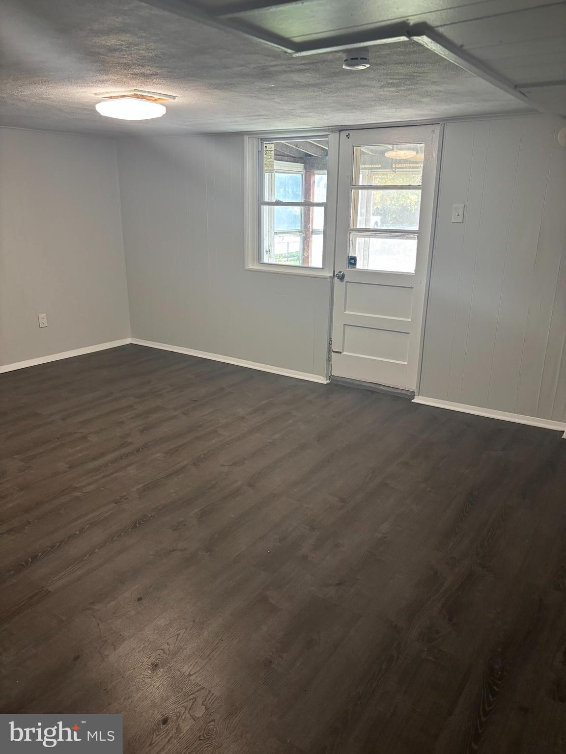 FOLCROFT - Residential Lease