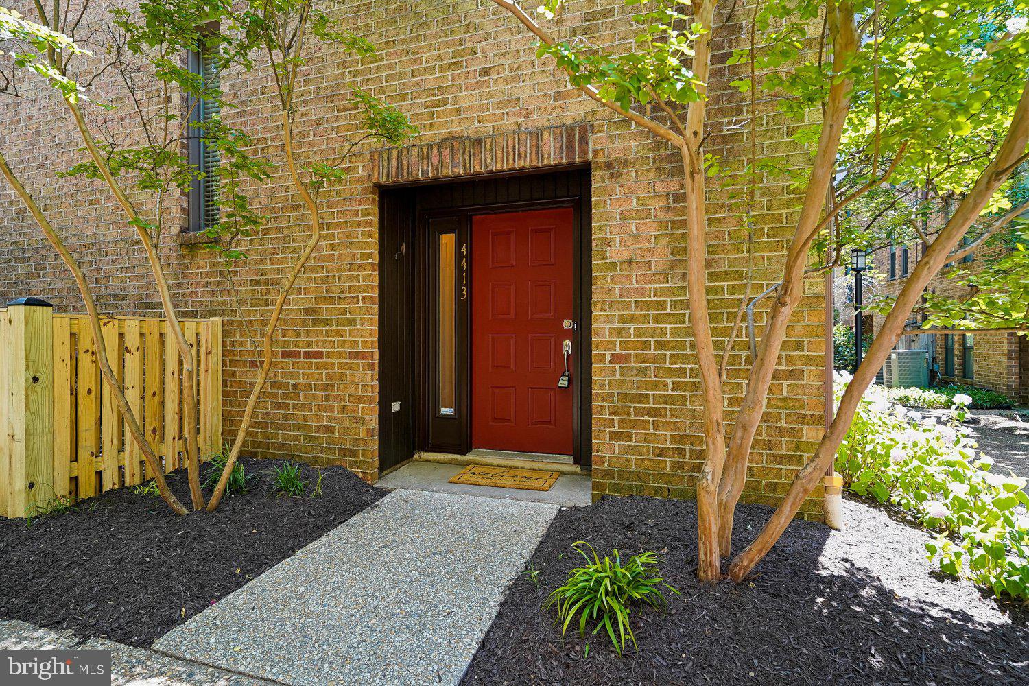 4413 7TH STREET N