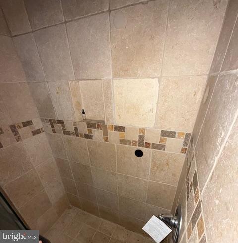 HIGHLANDTOWN - Residential