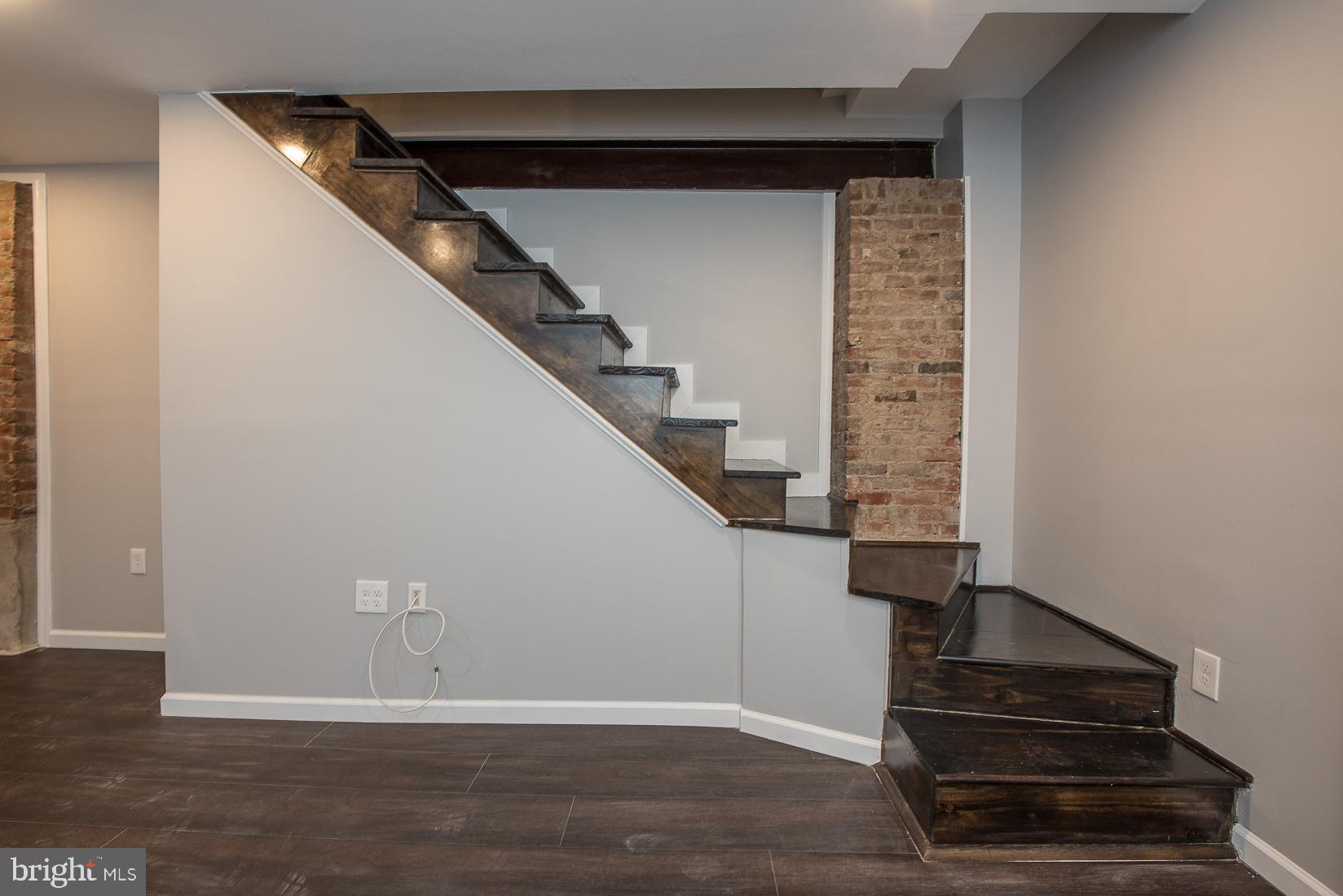 GRADUATE HOSPITAL - Residential Lease