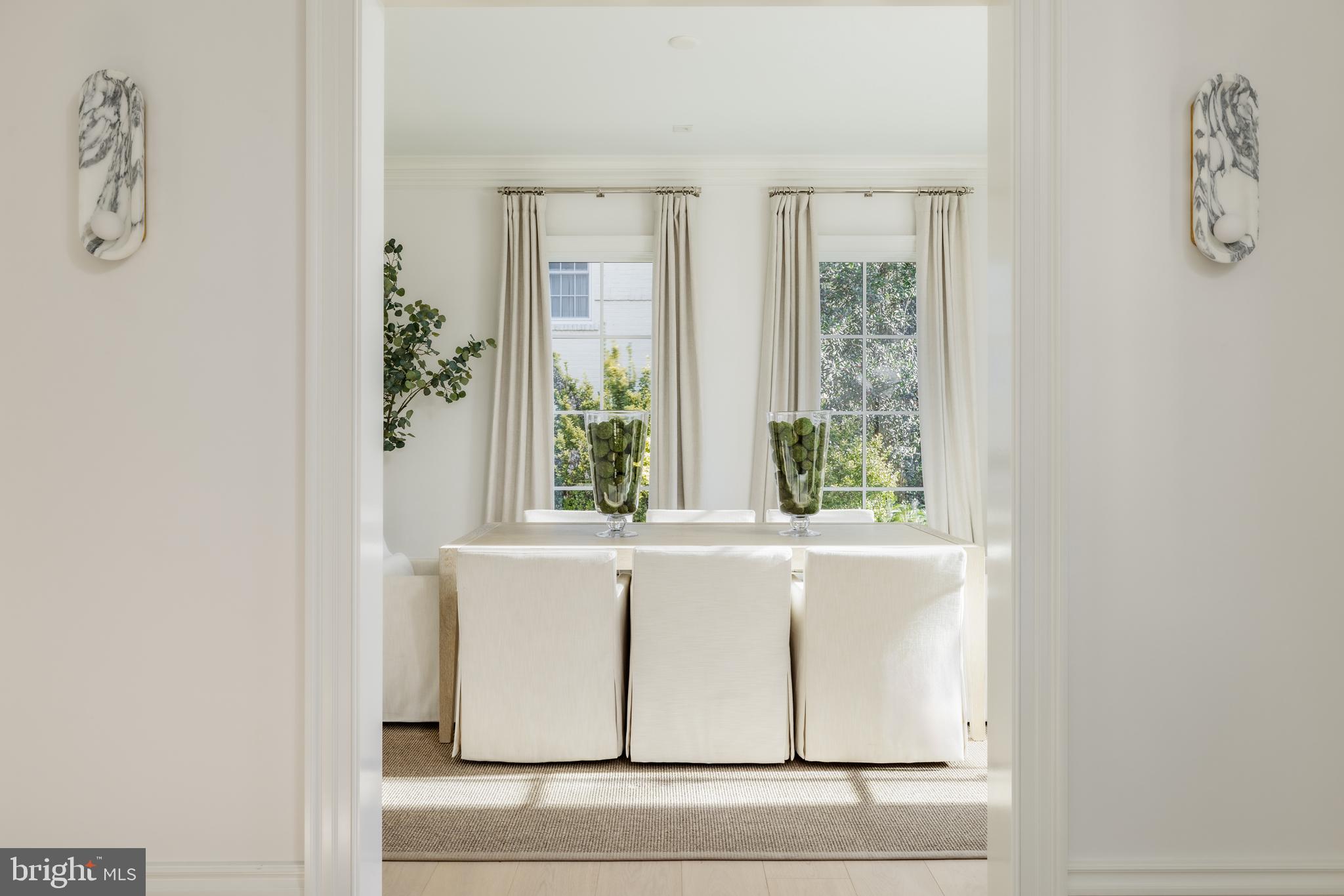 SPRING VALLEY - Residential