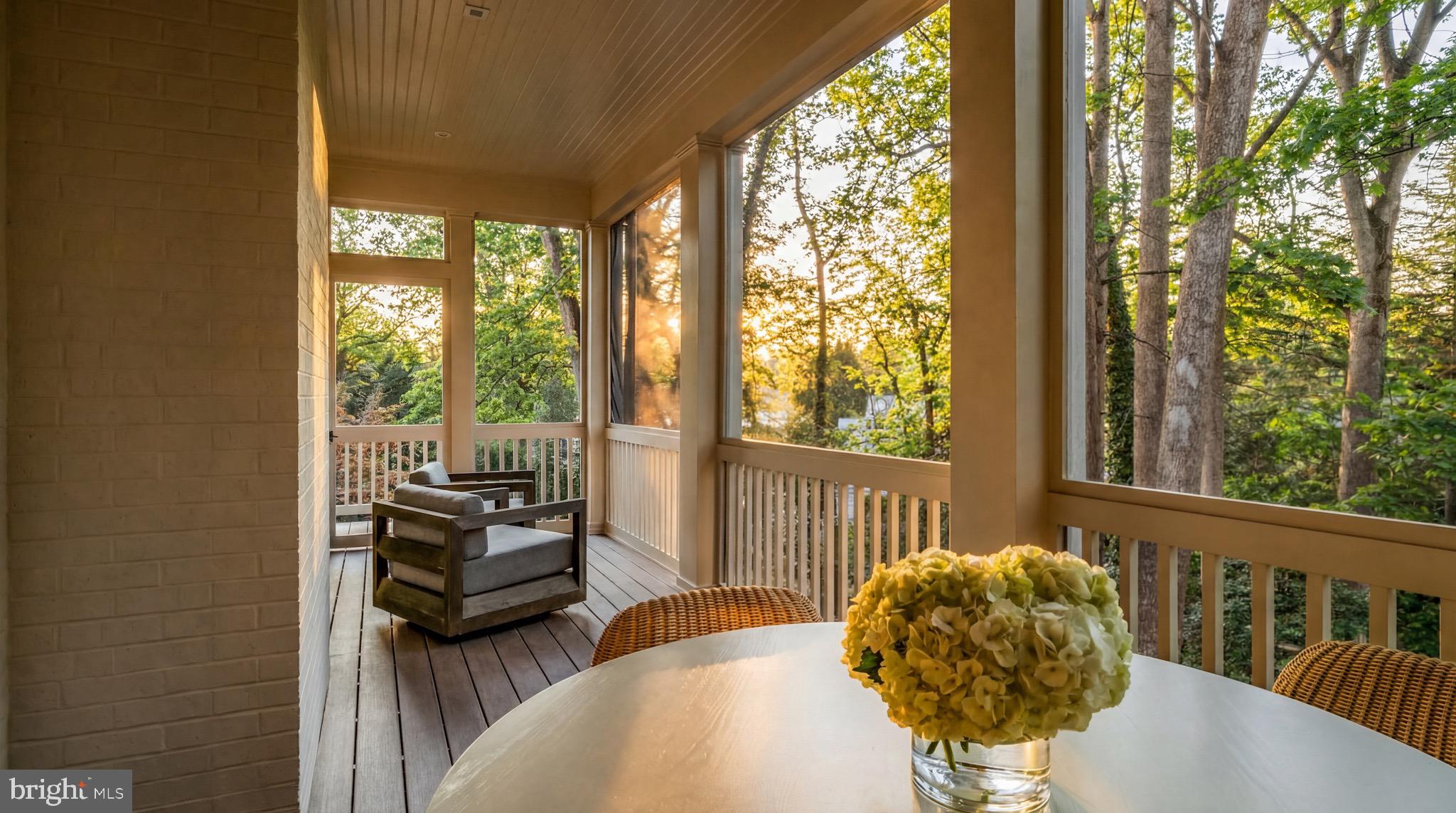 SPRING VALLEY - Residential