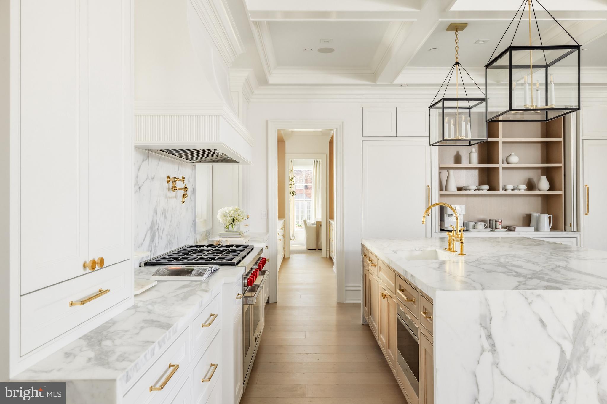 SPRING VALLEY - Residential