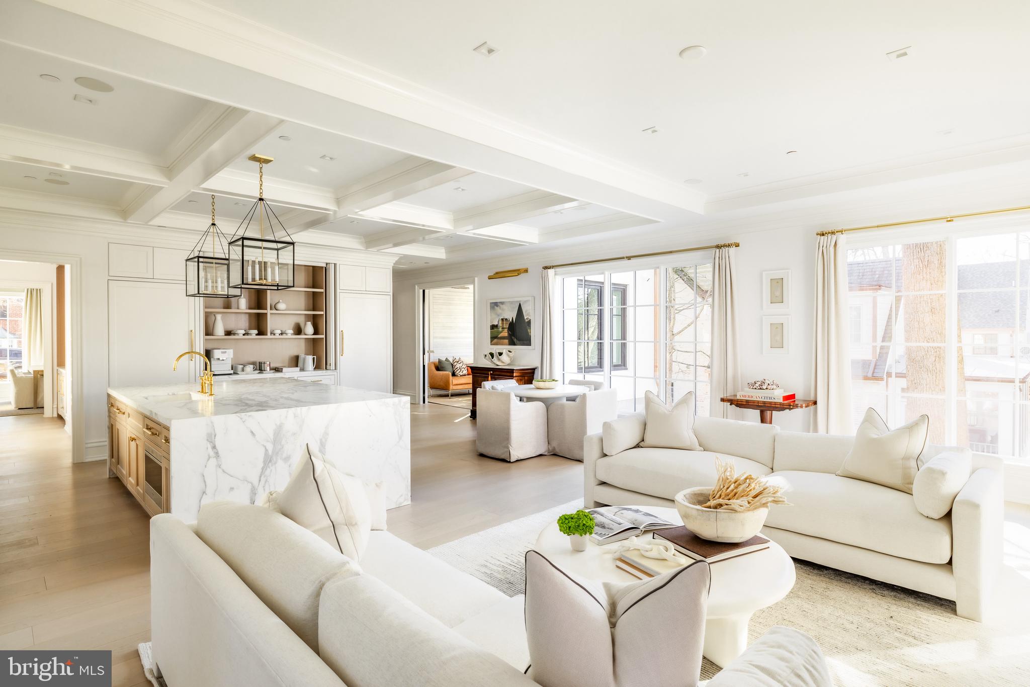 SPRING VALLEY - Residential