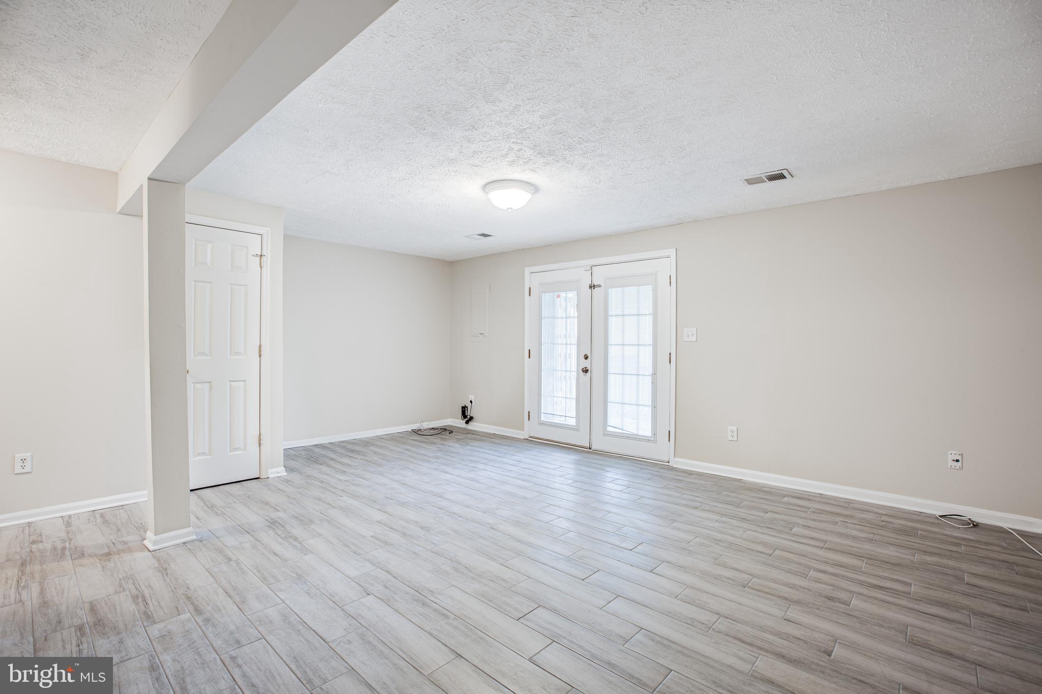 LIBERTY PLACE - Residential