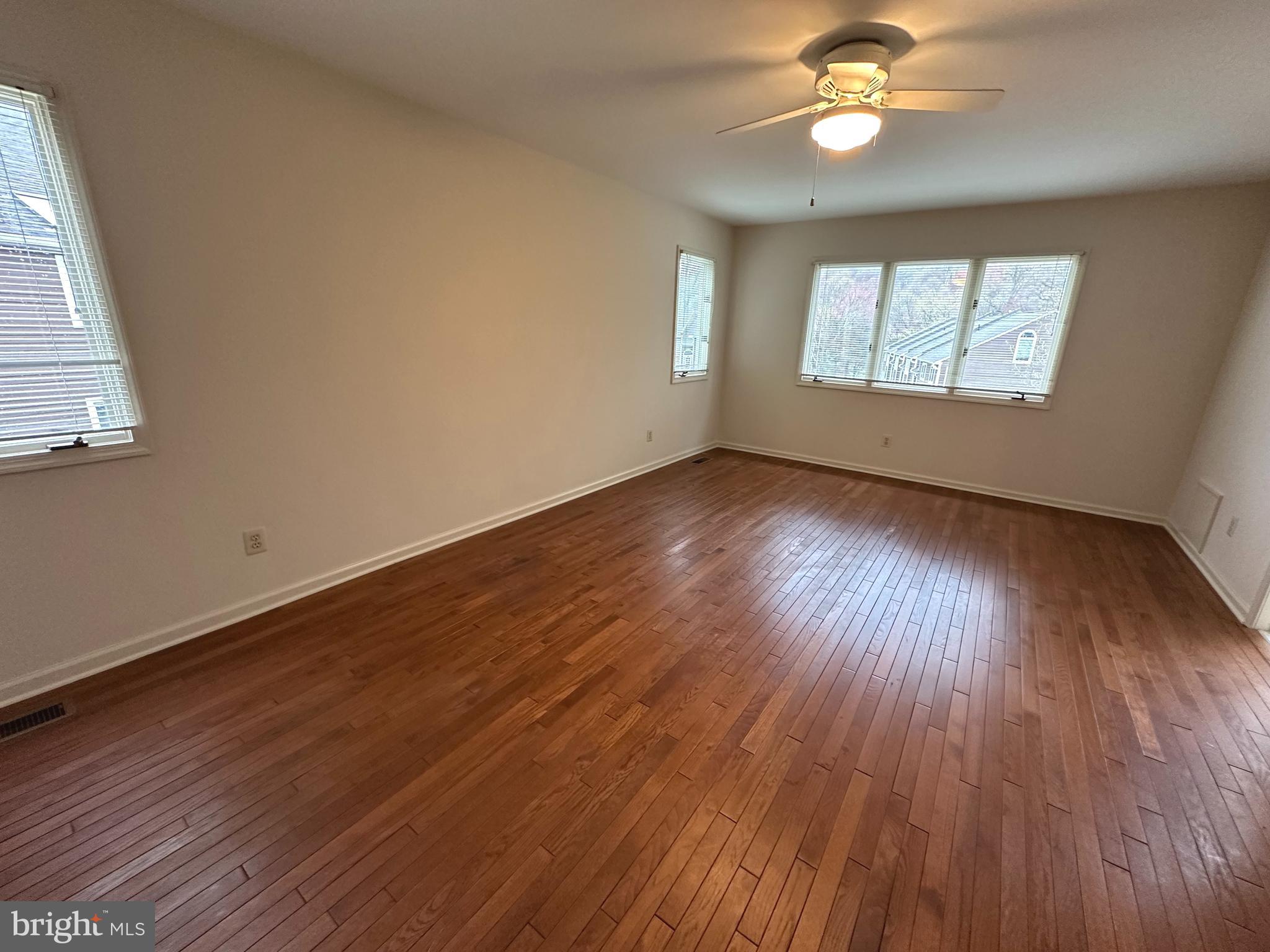 FOX RUN - Residential Lease