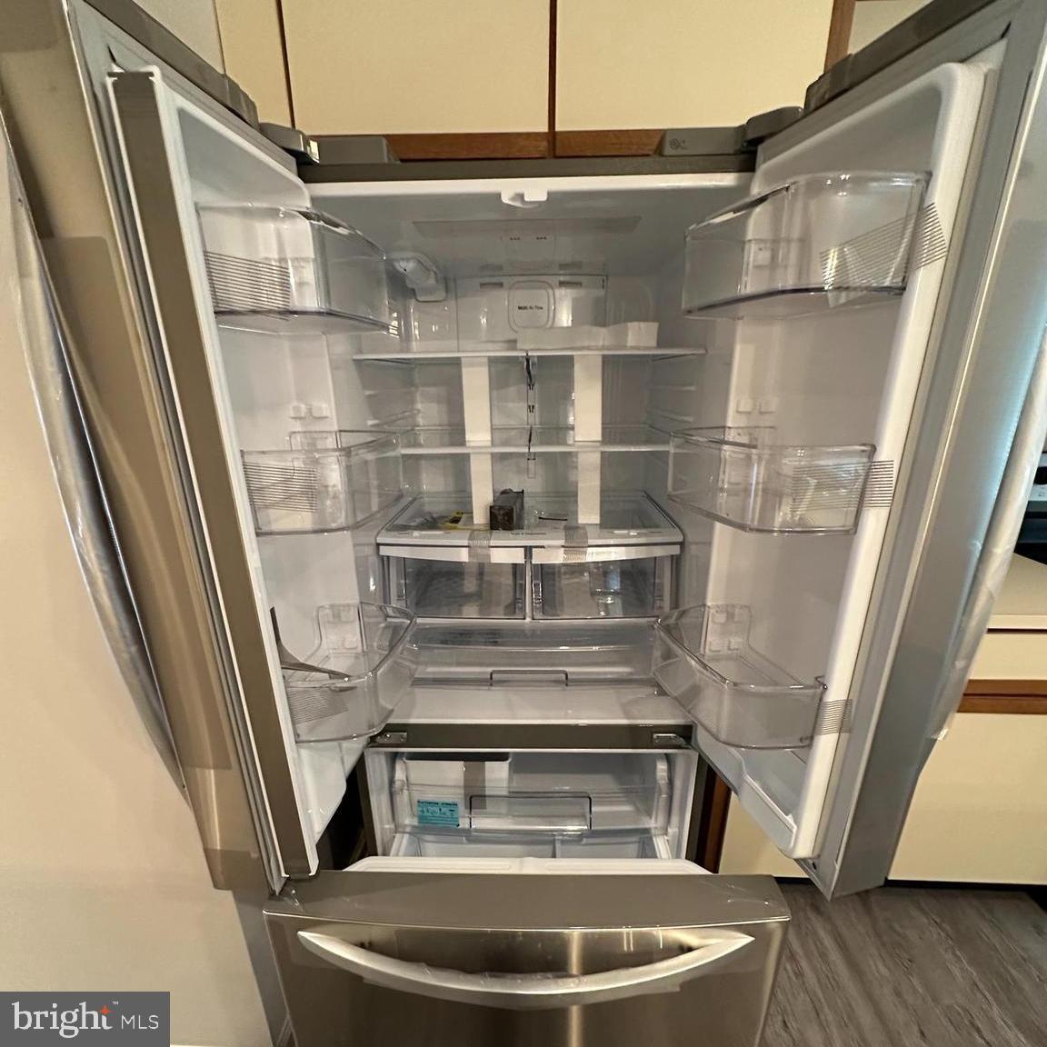 FOX RUN - Residential Lease