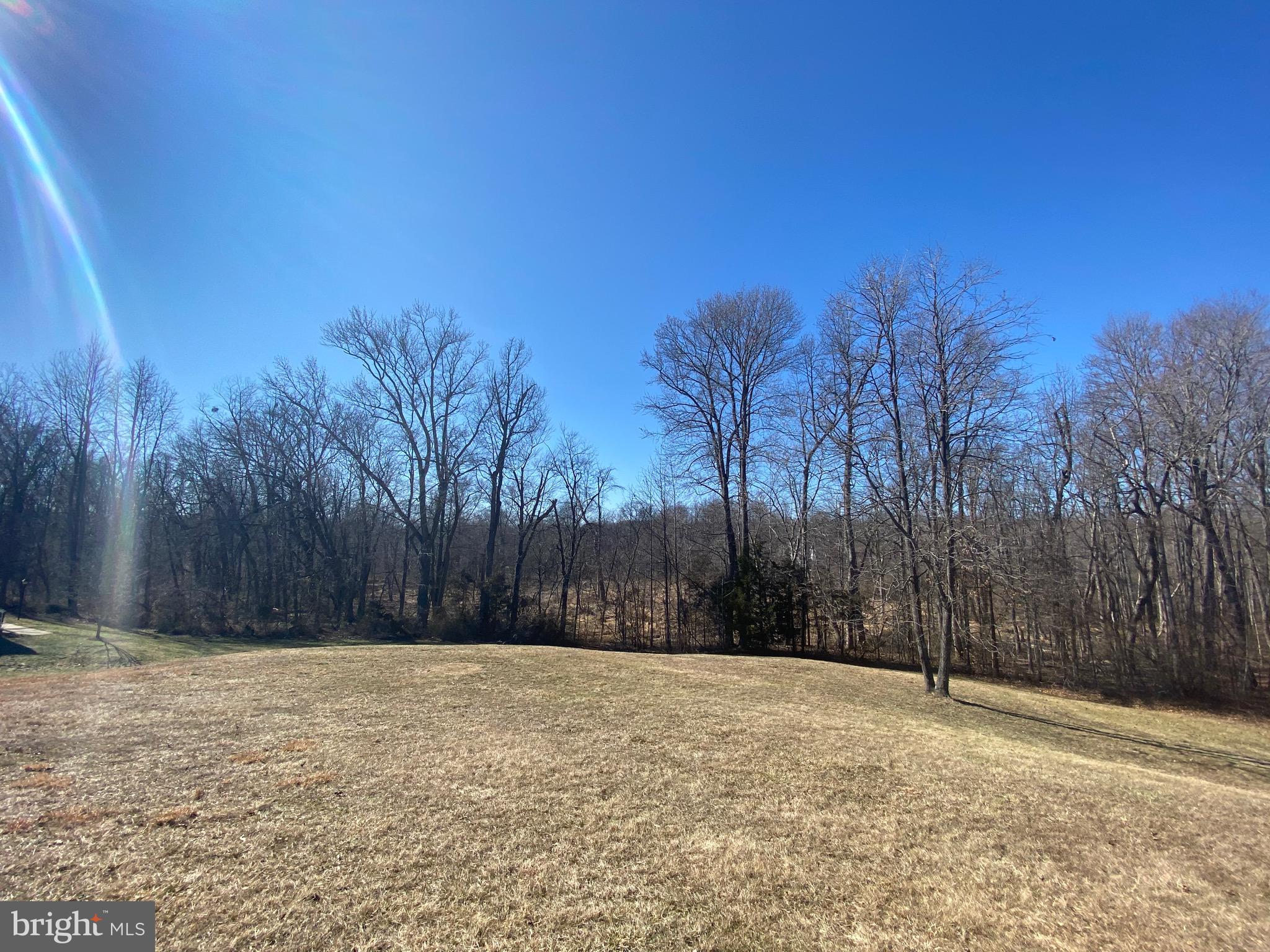 PONDS AT CENTREVILLE - Residential Lease