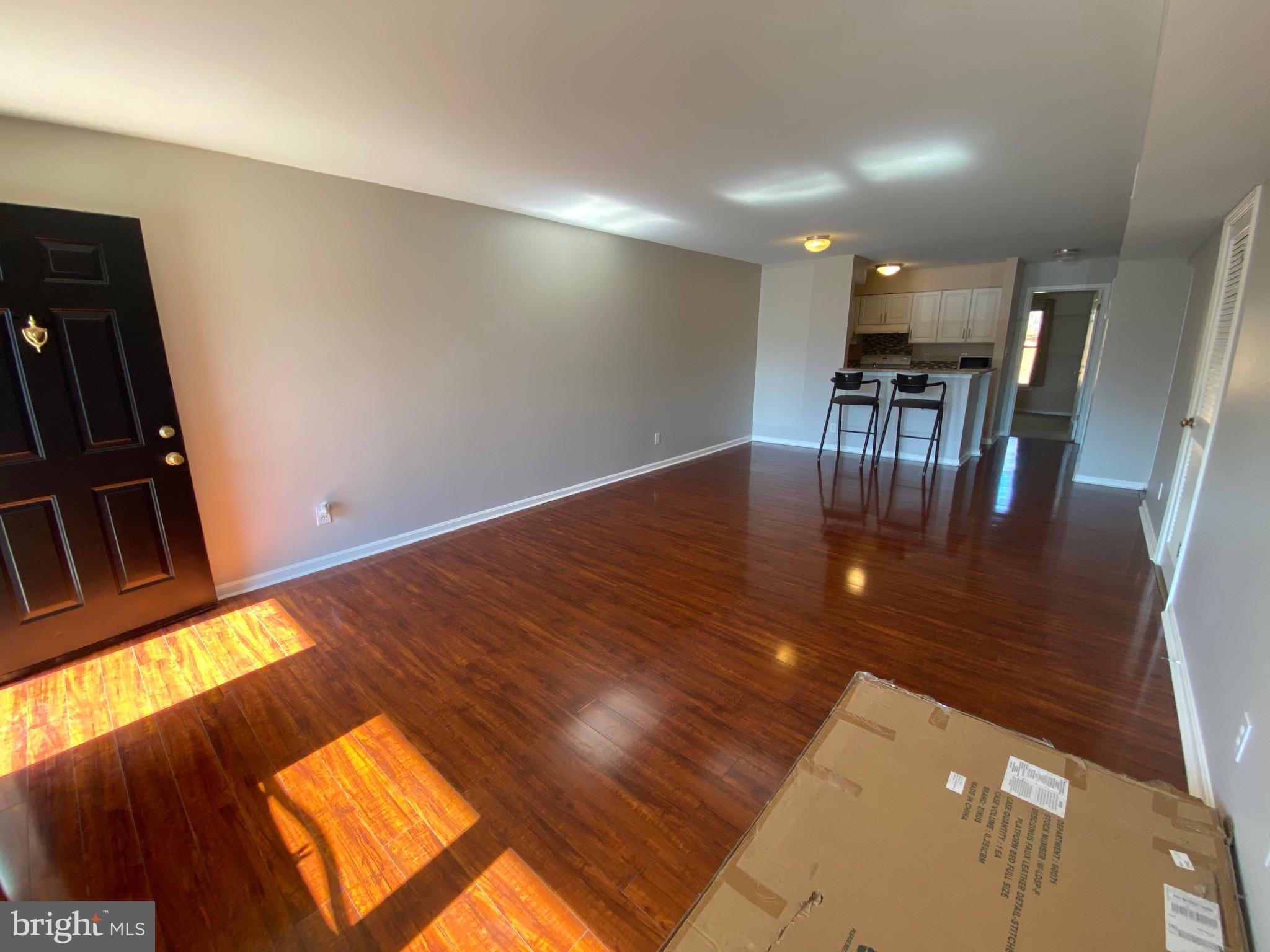 PONDS AT CENTREVILLE - Residential Lease