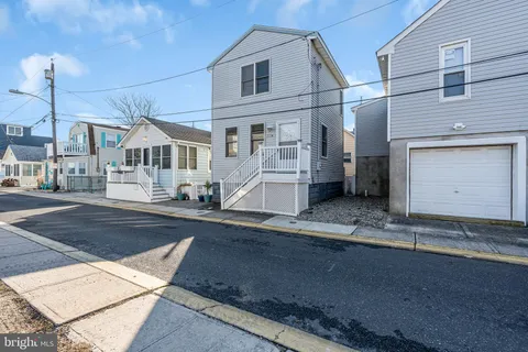 235 Bay Terrace, Seaside Heights, NJ MLS: NJOC2034832