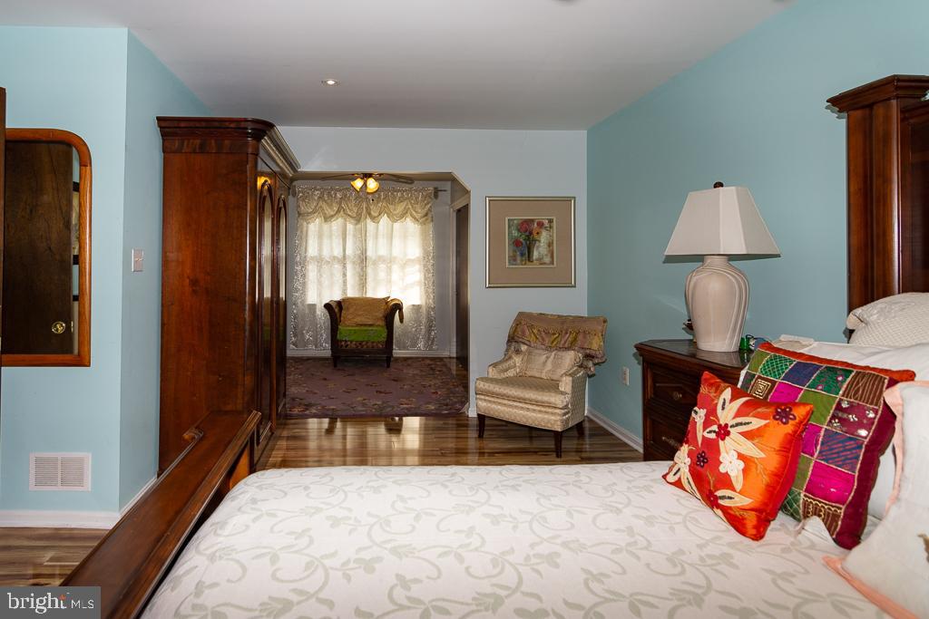 CLINTON VIEW - PLAT ONE - Residential