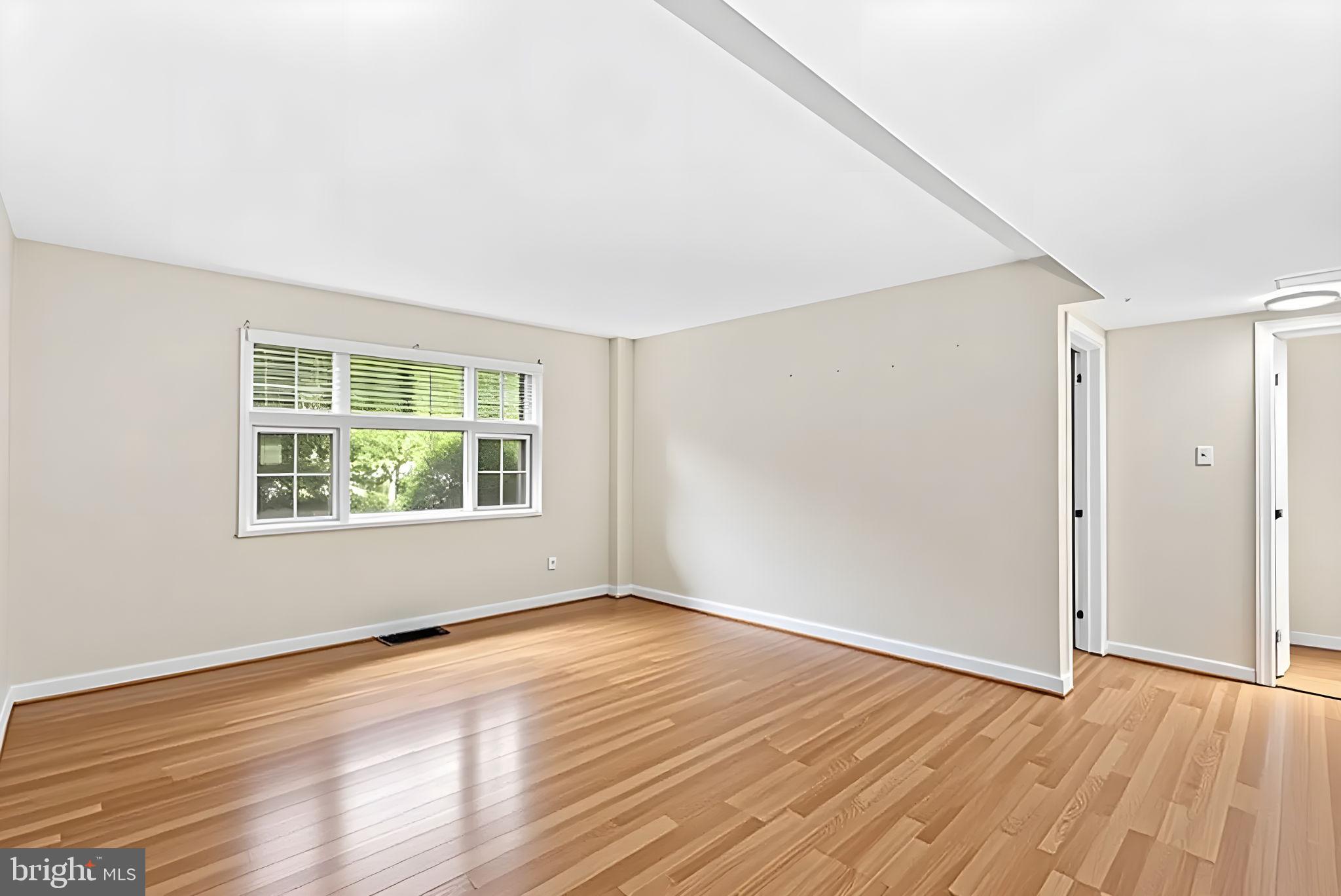 1423 N NASH STREET 3