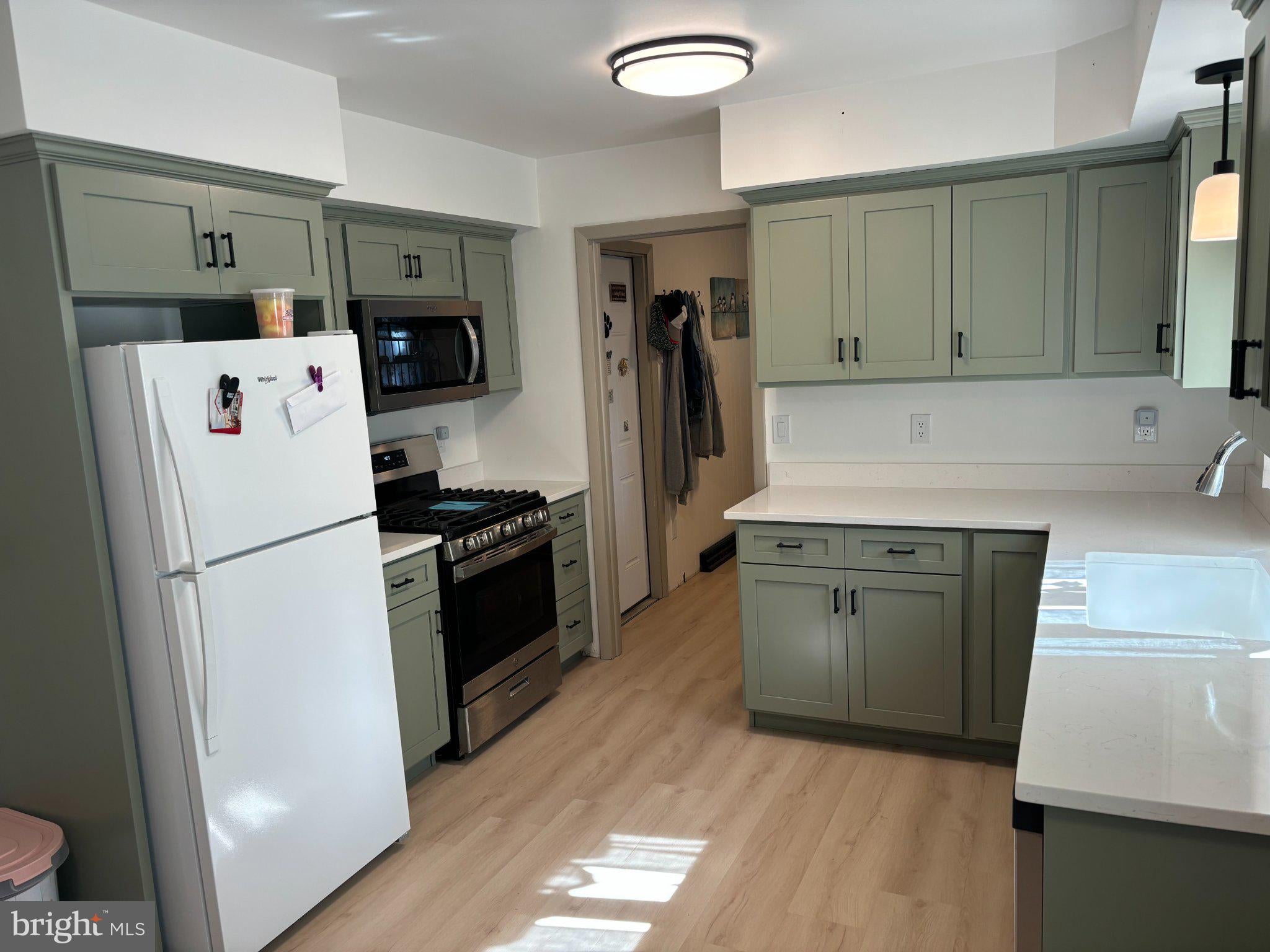 254 S HARRISON ROAD