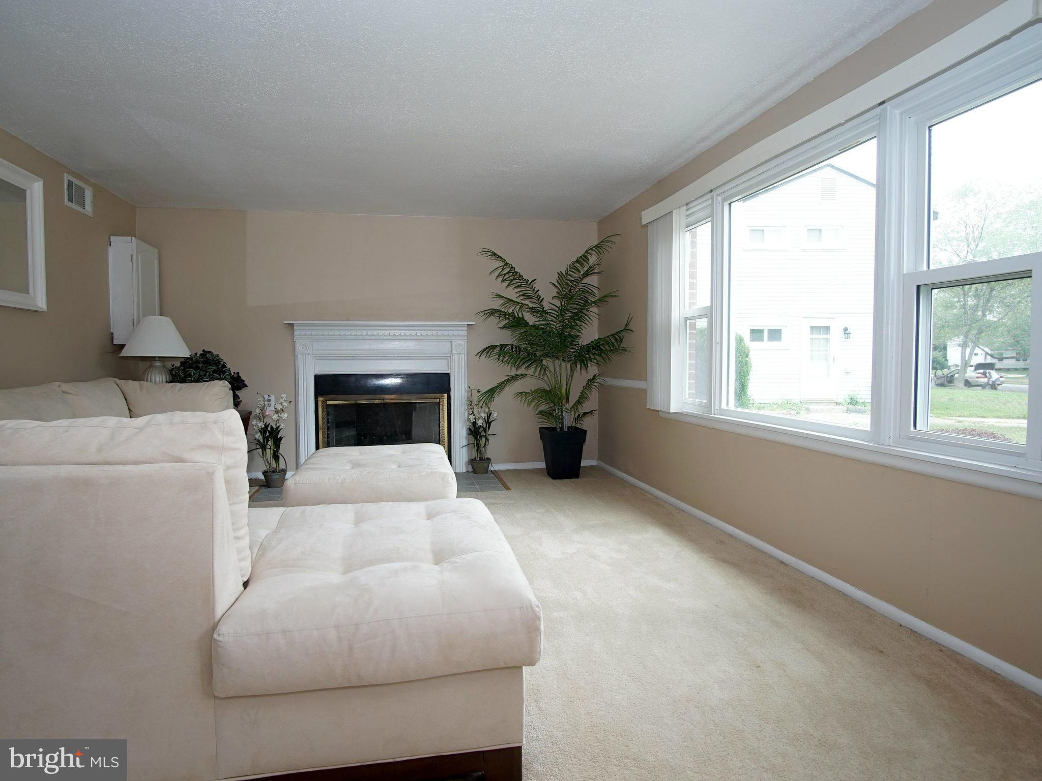 CAMPFIELD GARDENS - Residential