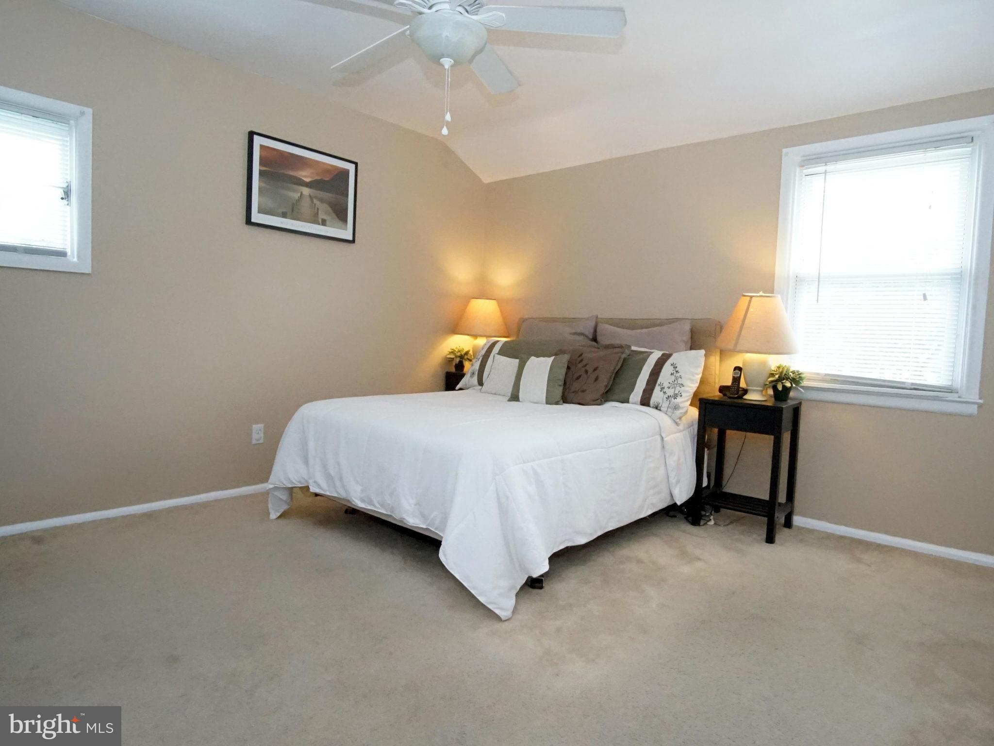 CAMPFIELD GARDENS - Residential