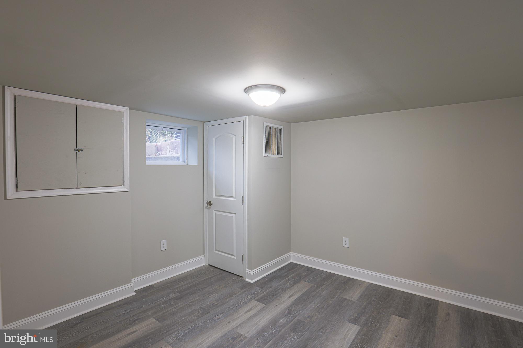 ARLINGTON - Residential