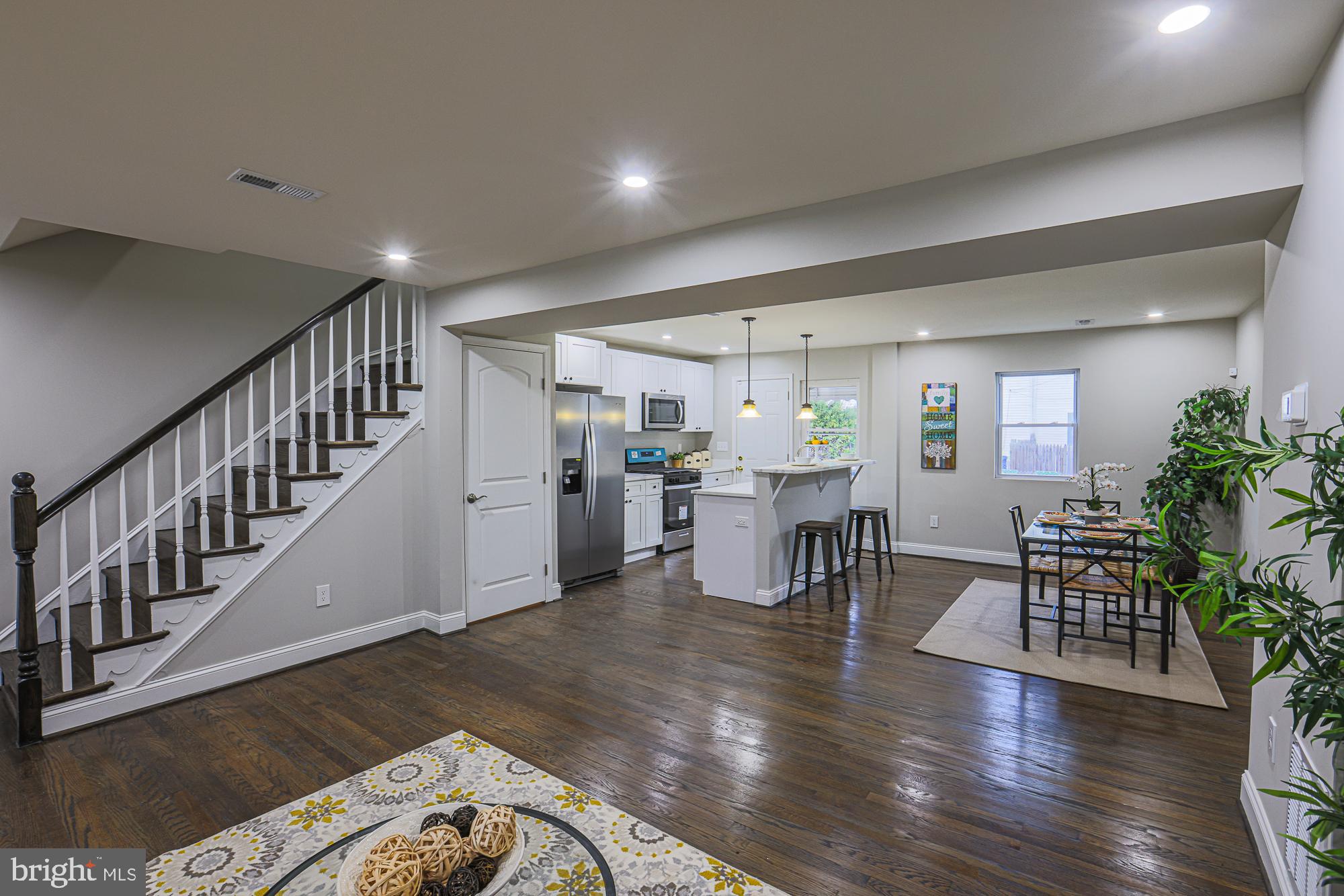 ARLINGTON - Residential