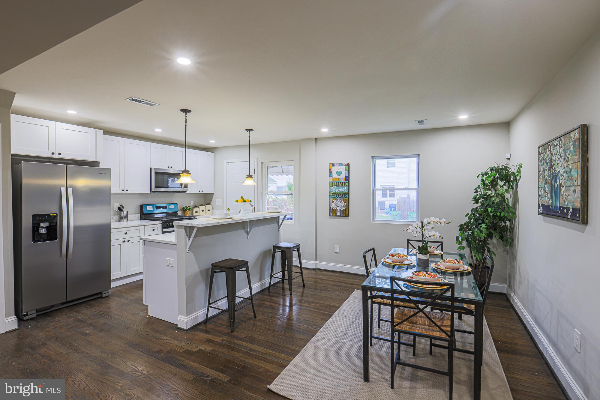 ARLINGTON - Residential