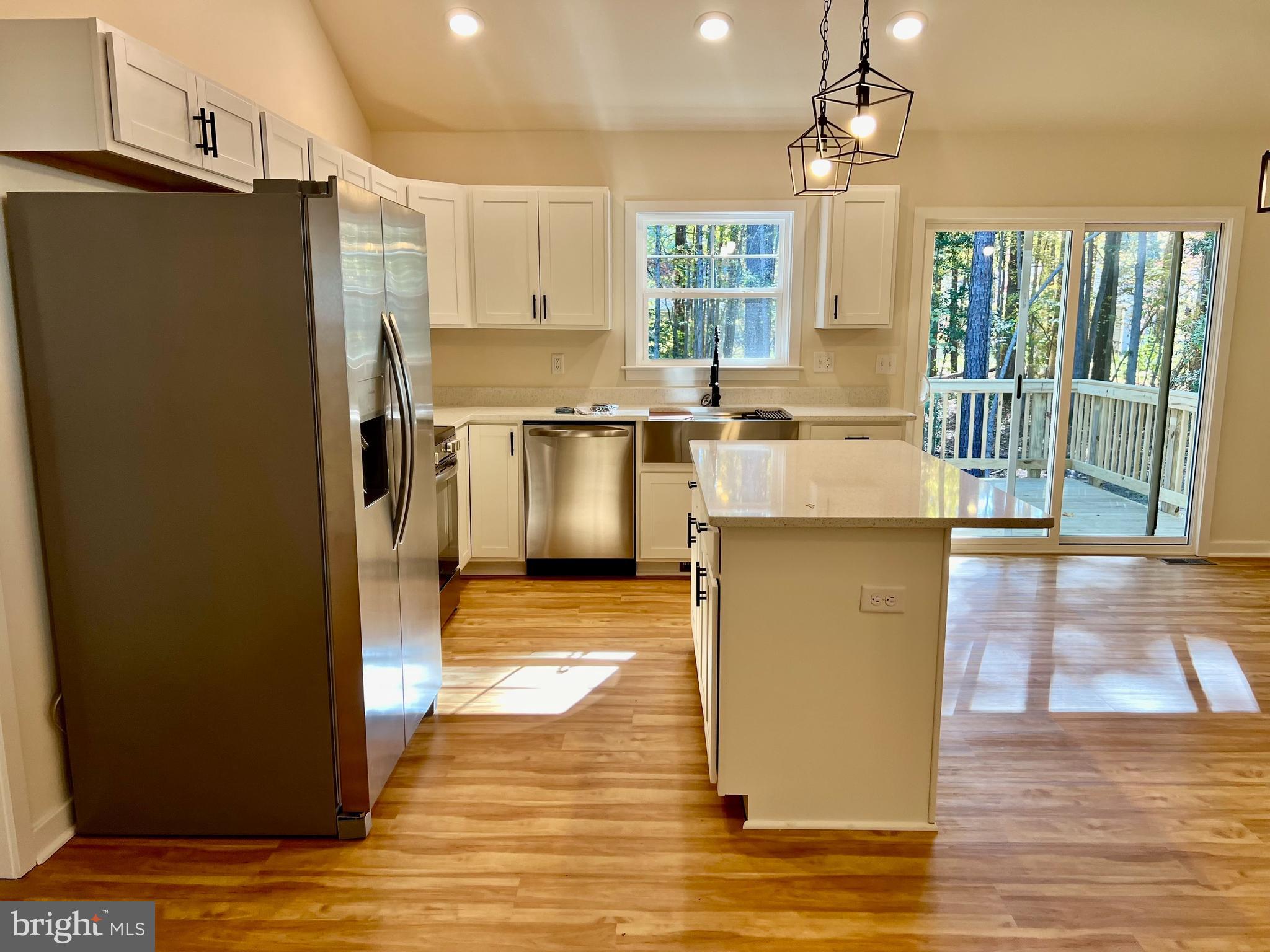 PLACID BAY ESTATES - Residential Lease