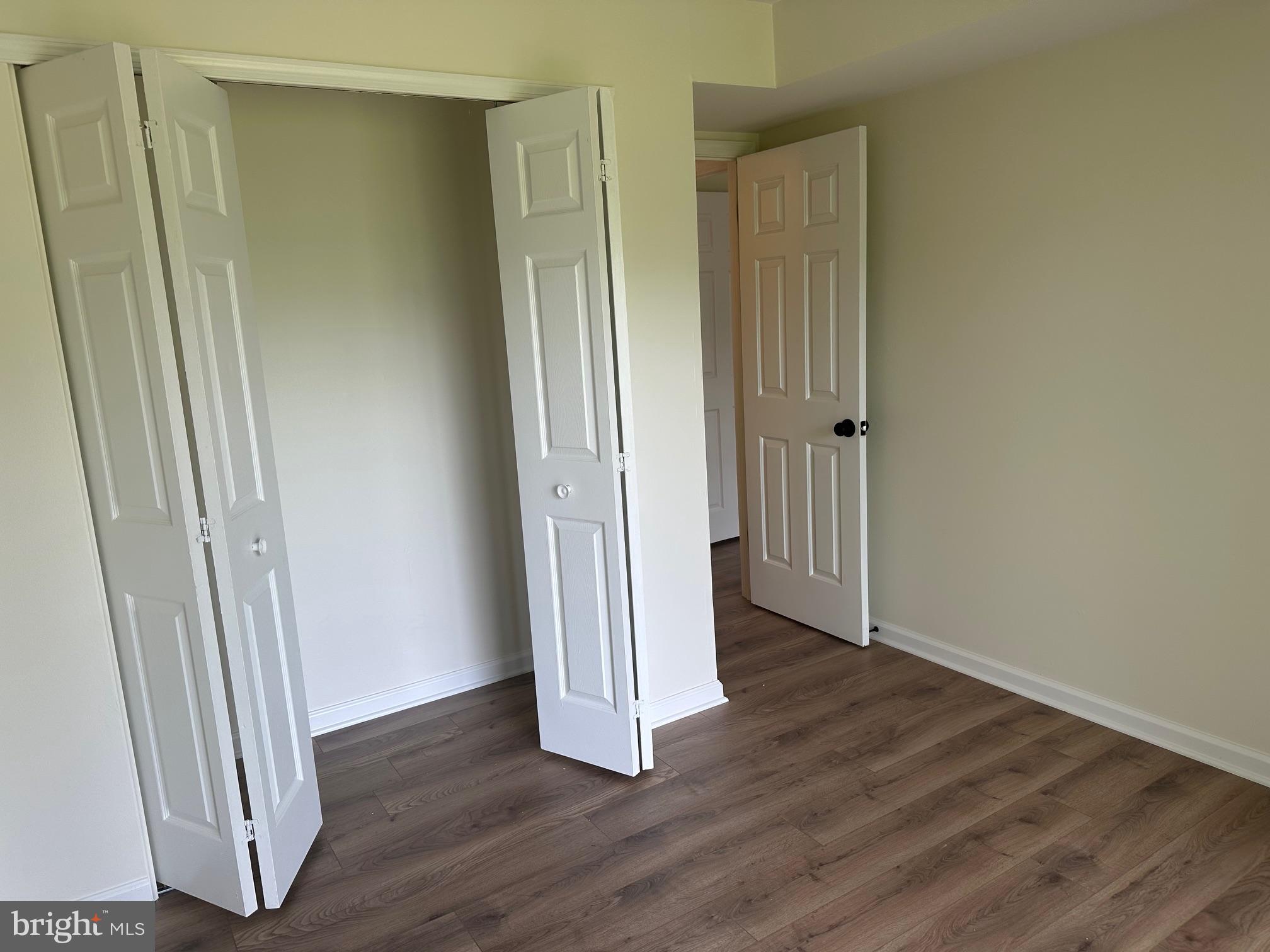 TAMERLANE - Residential Lease