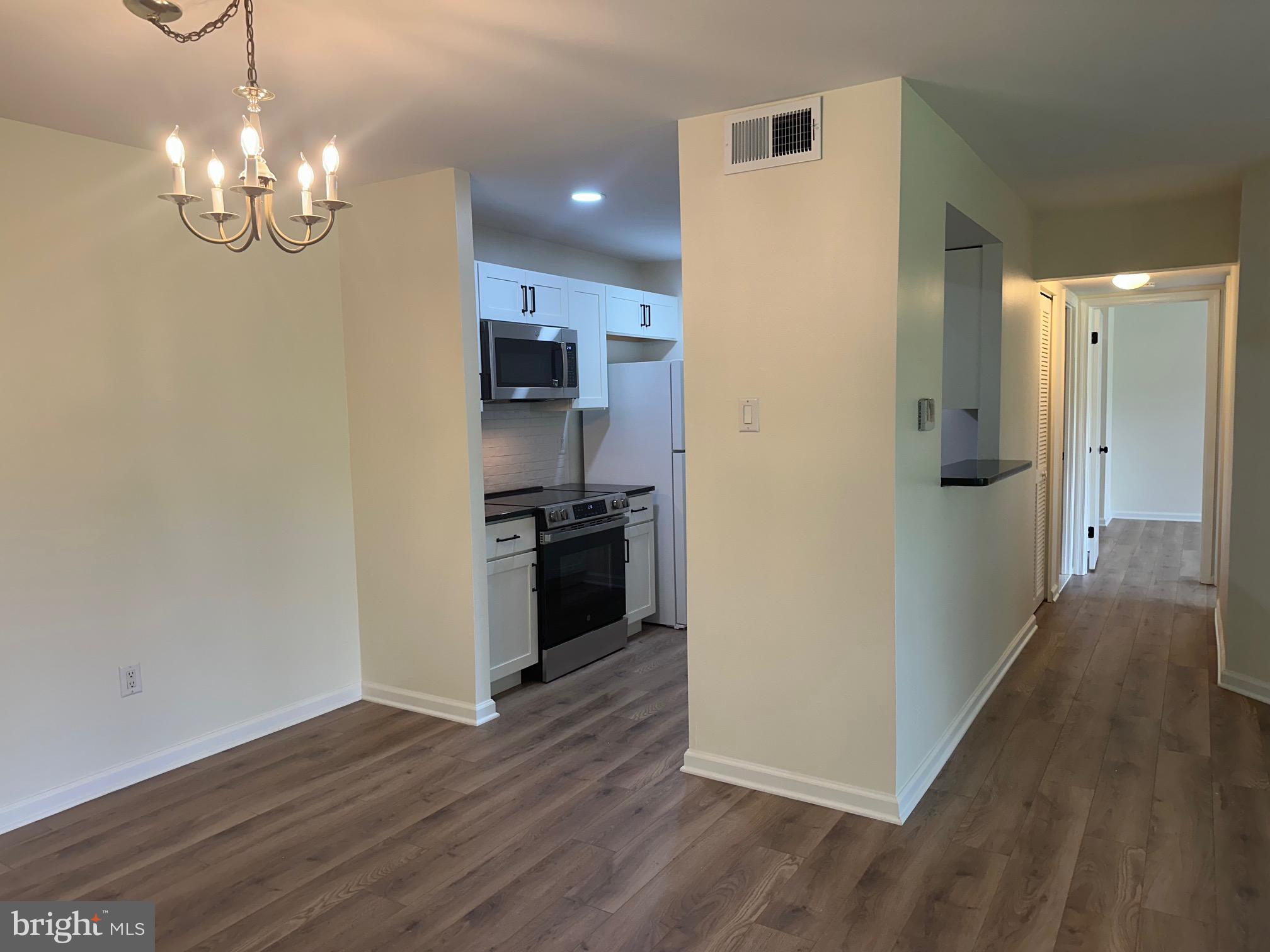 TAMERLANE - Residential Lease