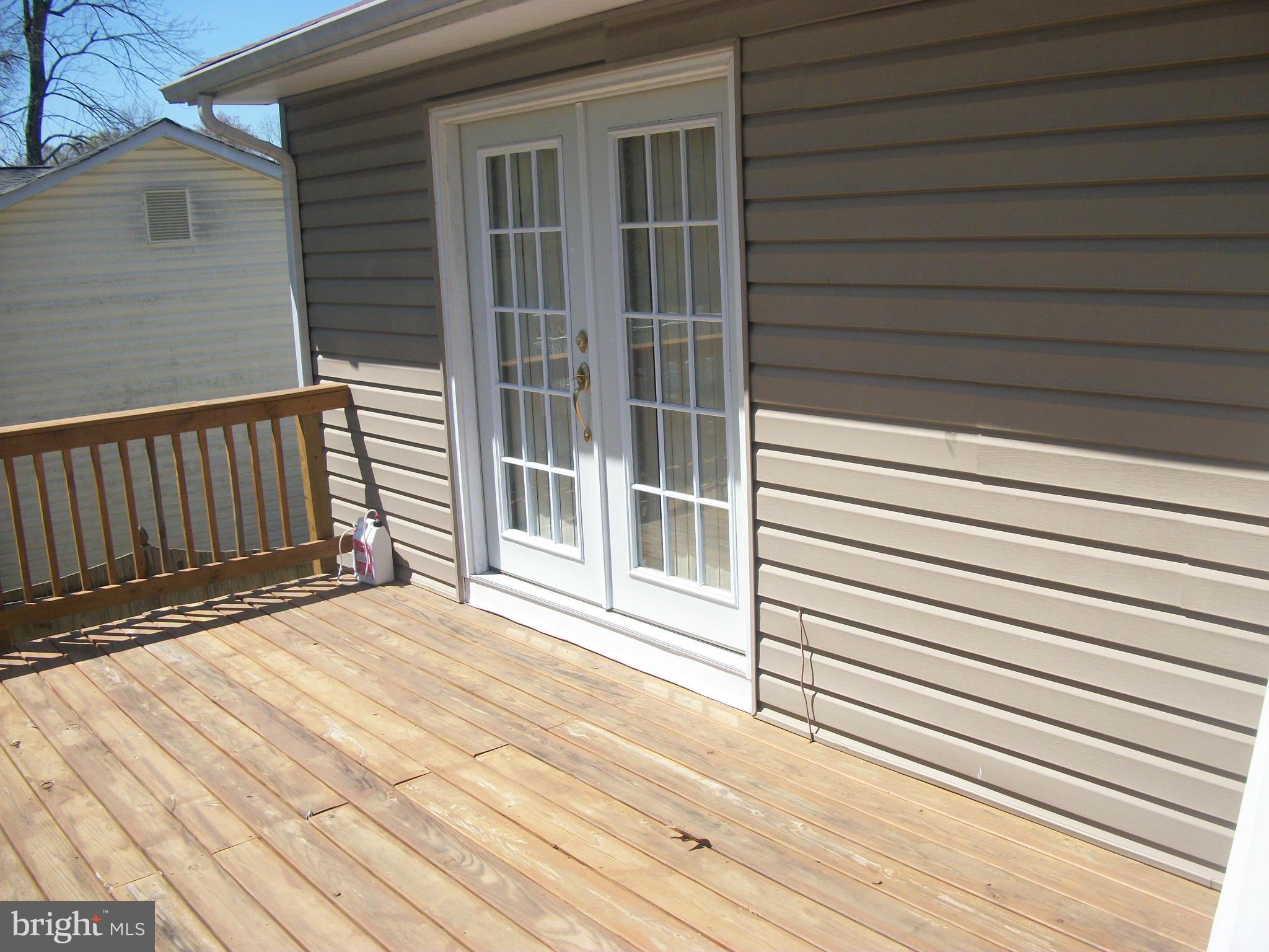MEADOWLARK - Residential Lease