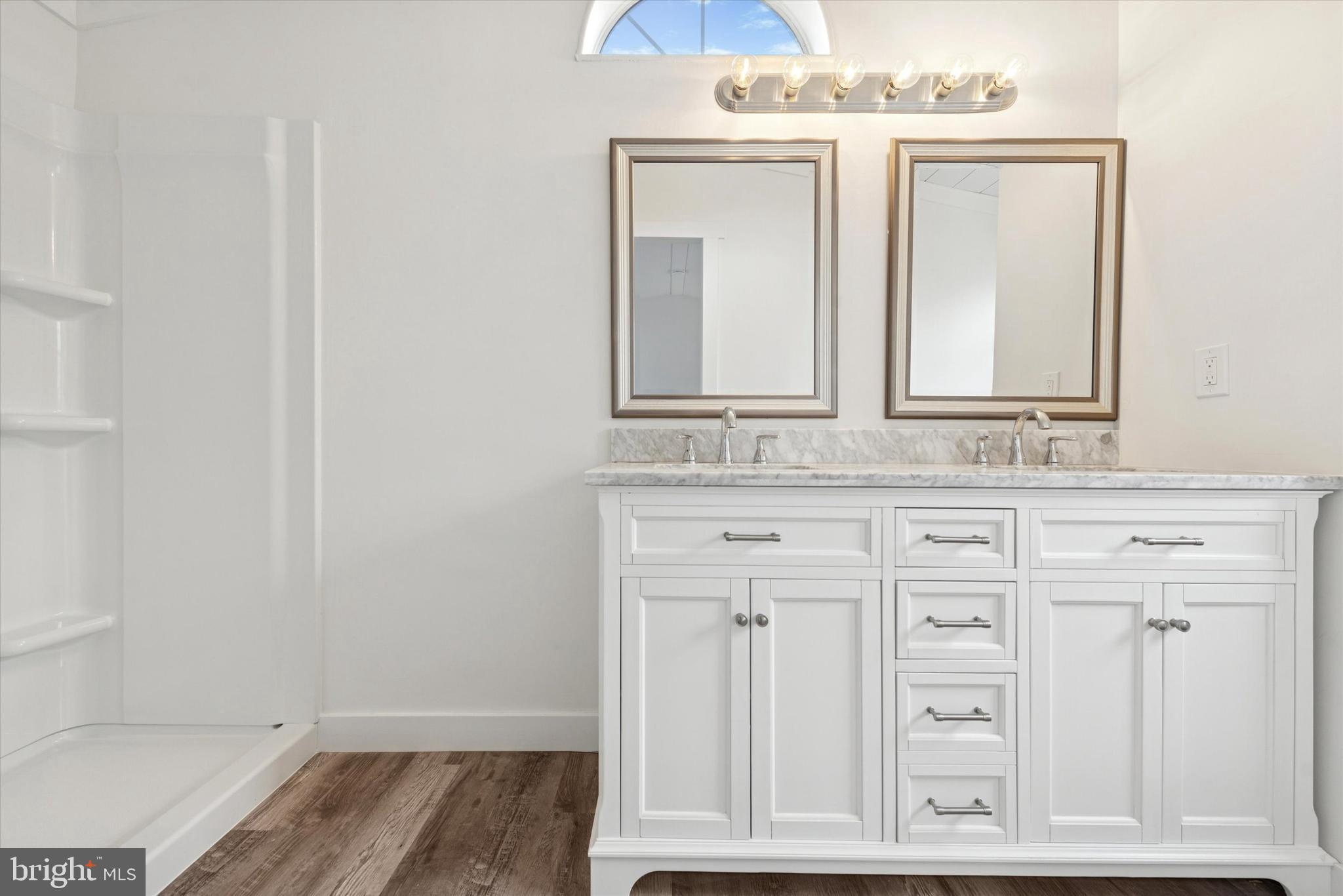 INDIAN RUN VIL TRP - Residential