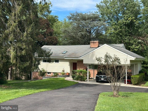 Photo of 9453 Penfield Court, COLUMBIA, MD 21045 (MLS # MDHW2073622)