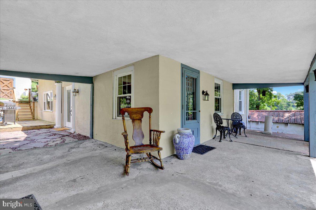 903 CHERRY HILL LANE