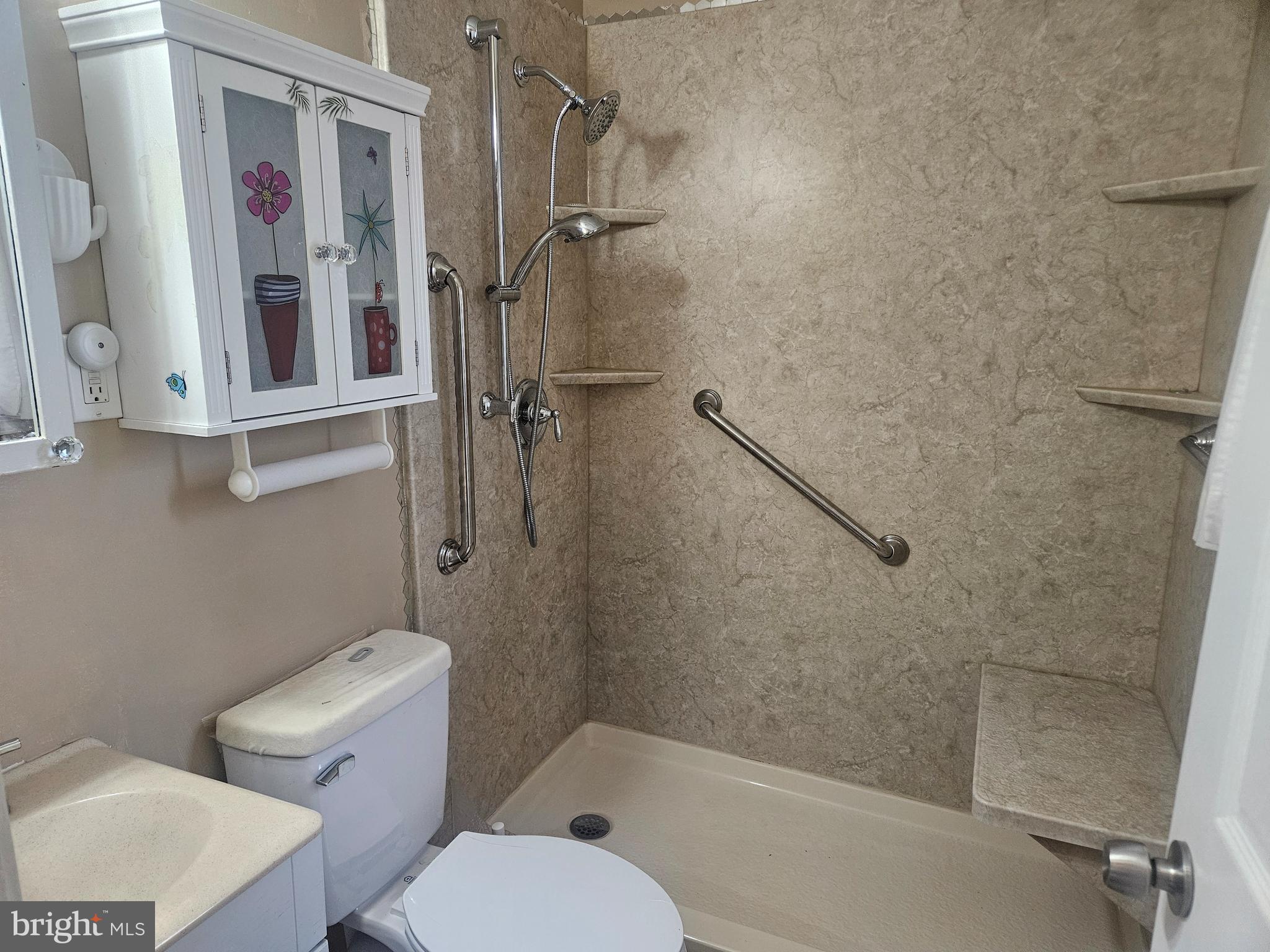 BRADBURY HEIGHTS - Residential