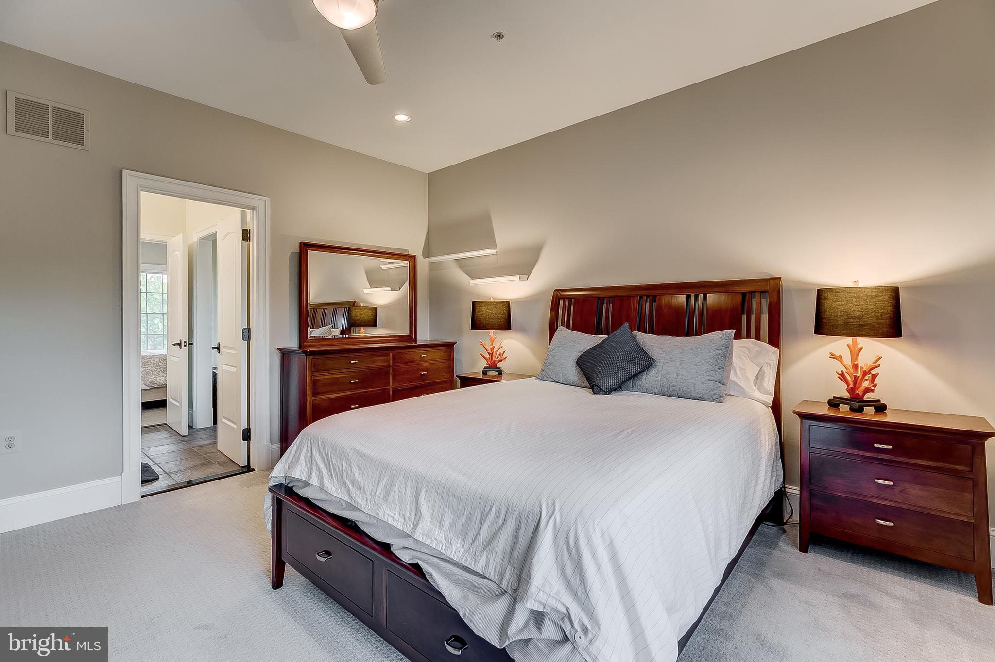 RIDGE SCHOOL - Residential