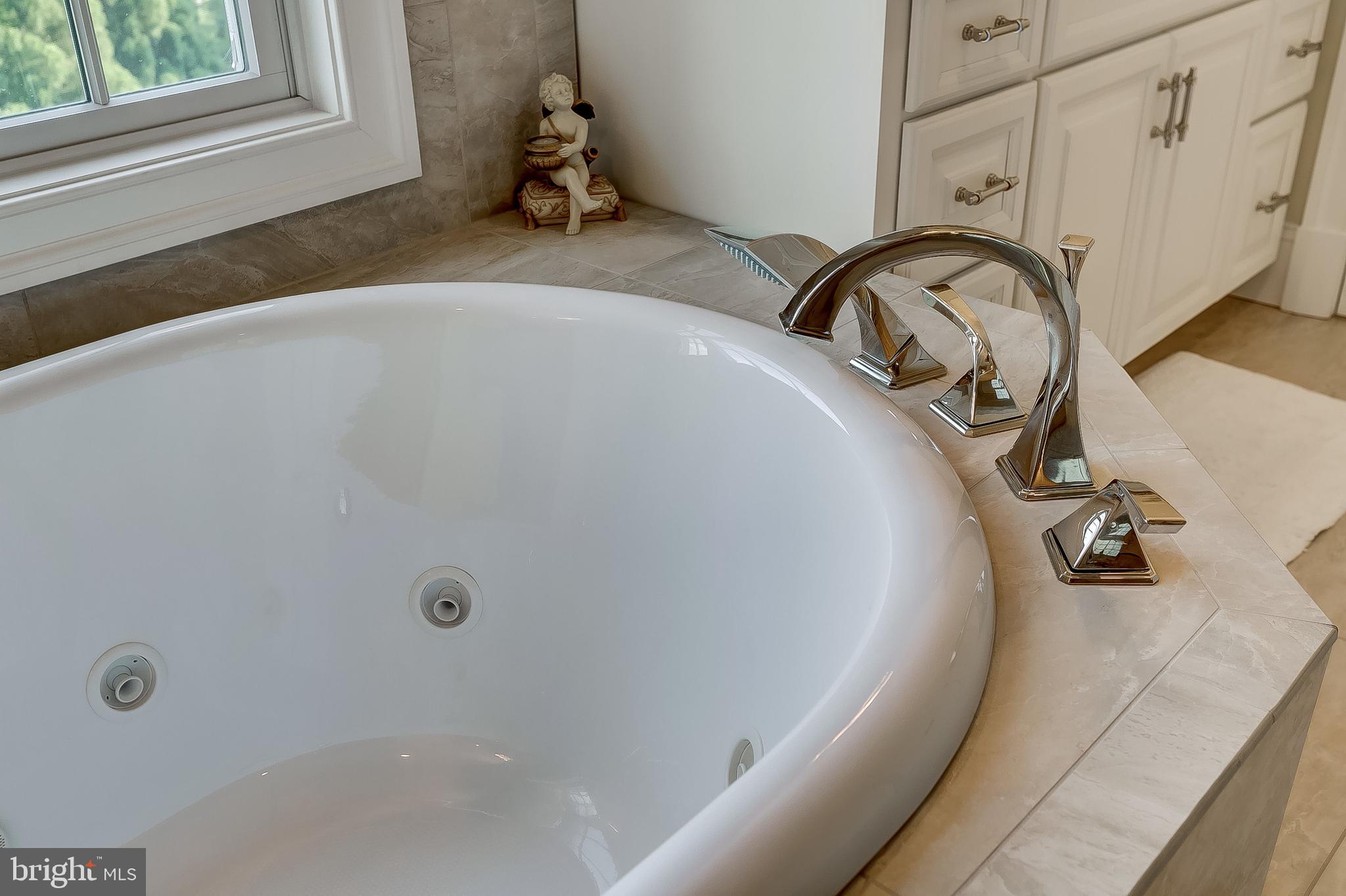 RIDGE SCHOOL - Residential