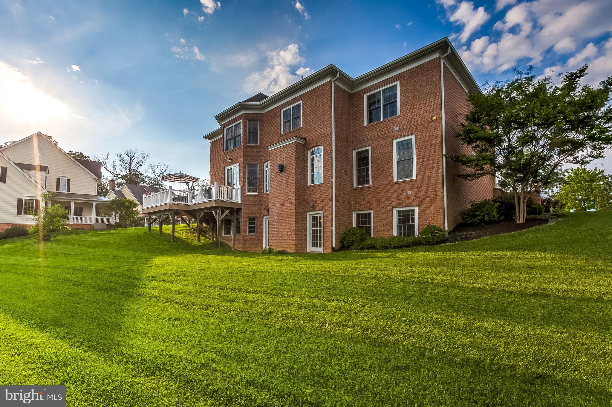 RIDGE SCHOOL - Residential