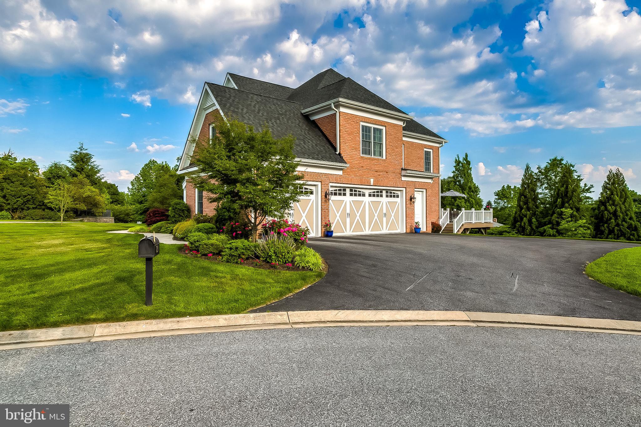 RIDGE SCHOOL - Residential