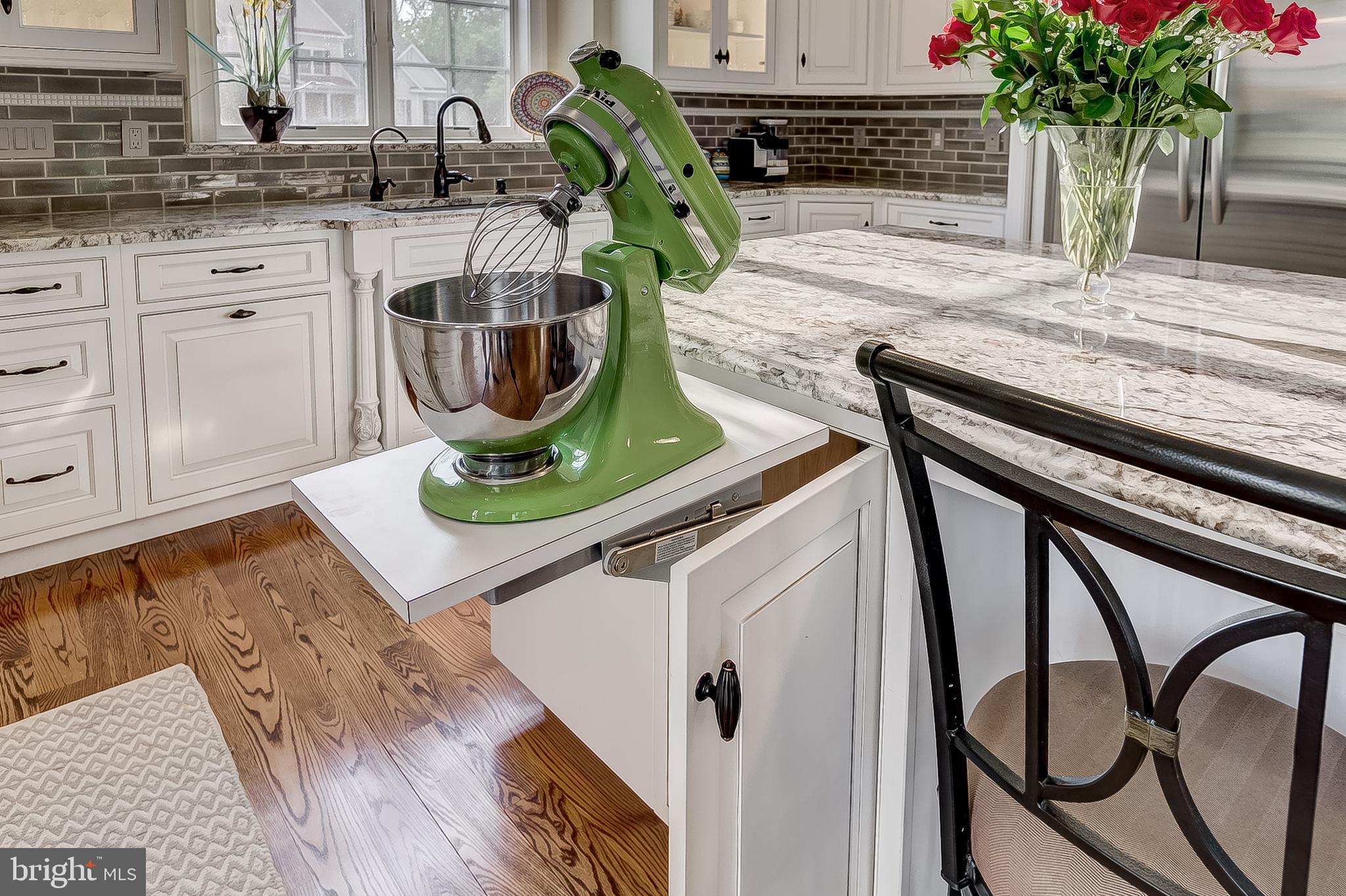 RIDGE SCHOOL - Residential