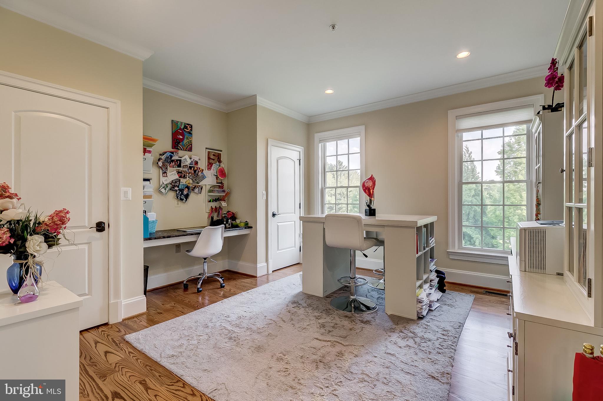 RIDGE SCHOOL - Residential