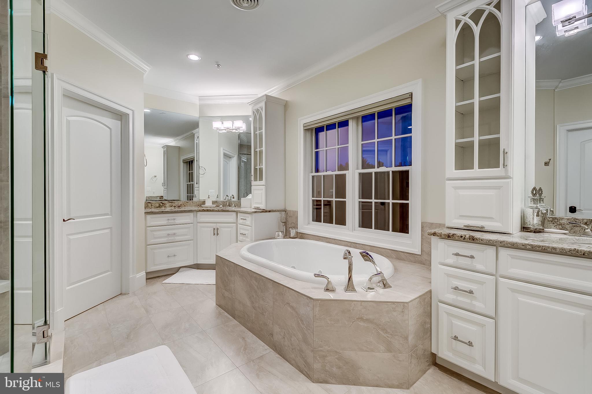 RIDGE SCHOOL - Residential