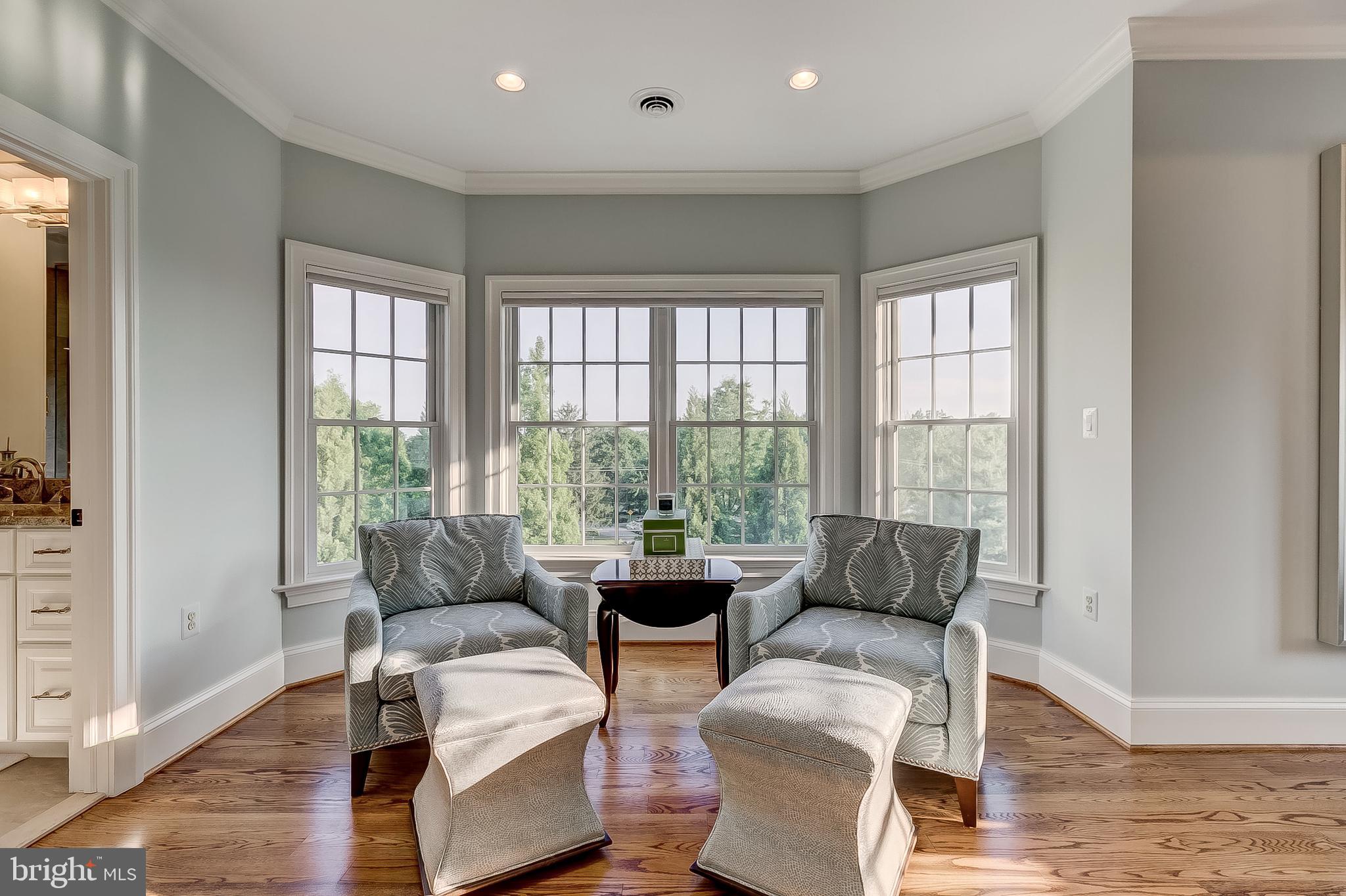 RIDGE SCHOOL - Residential