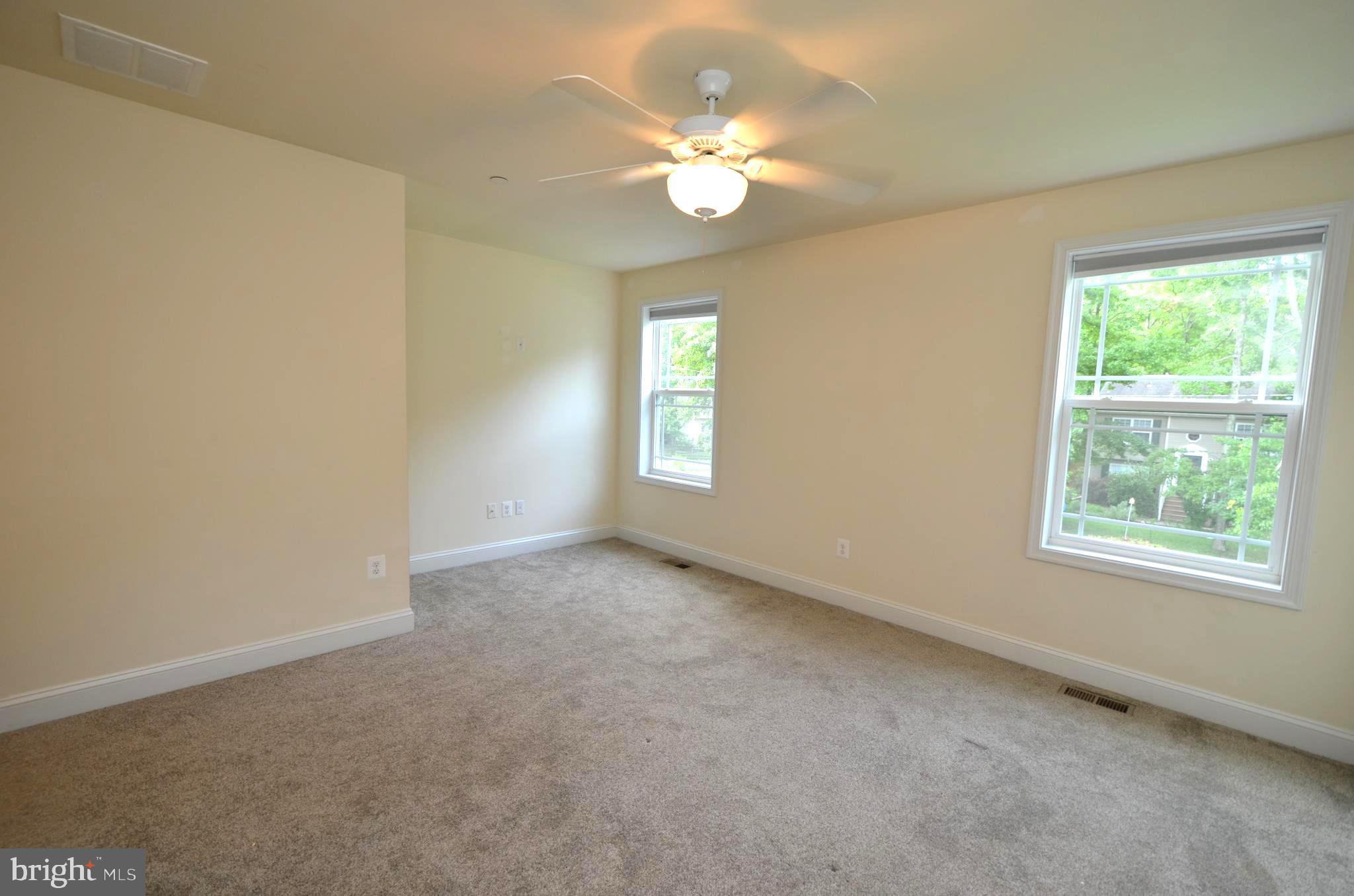 AVALON SHORES - Residential Lease