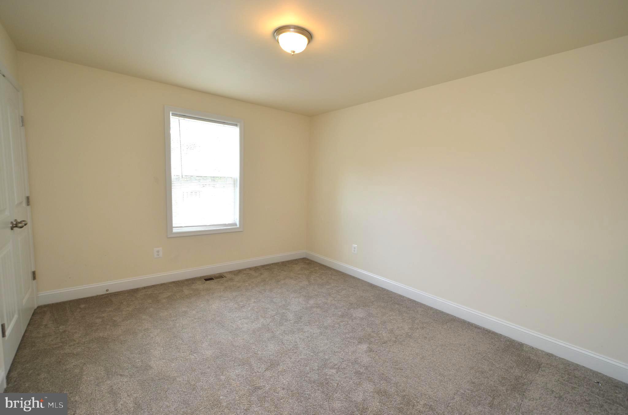 AVALON SHORES - Residential Lease