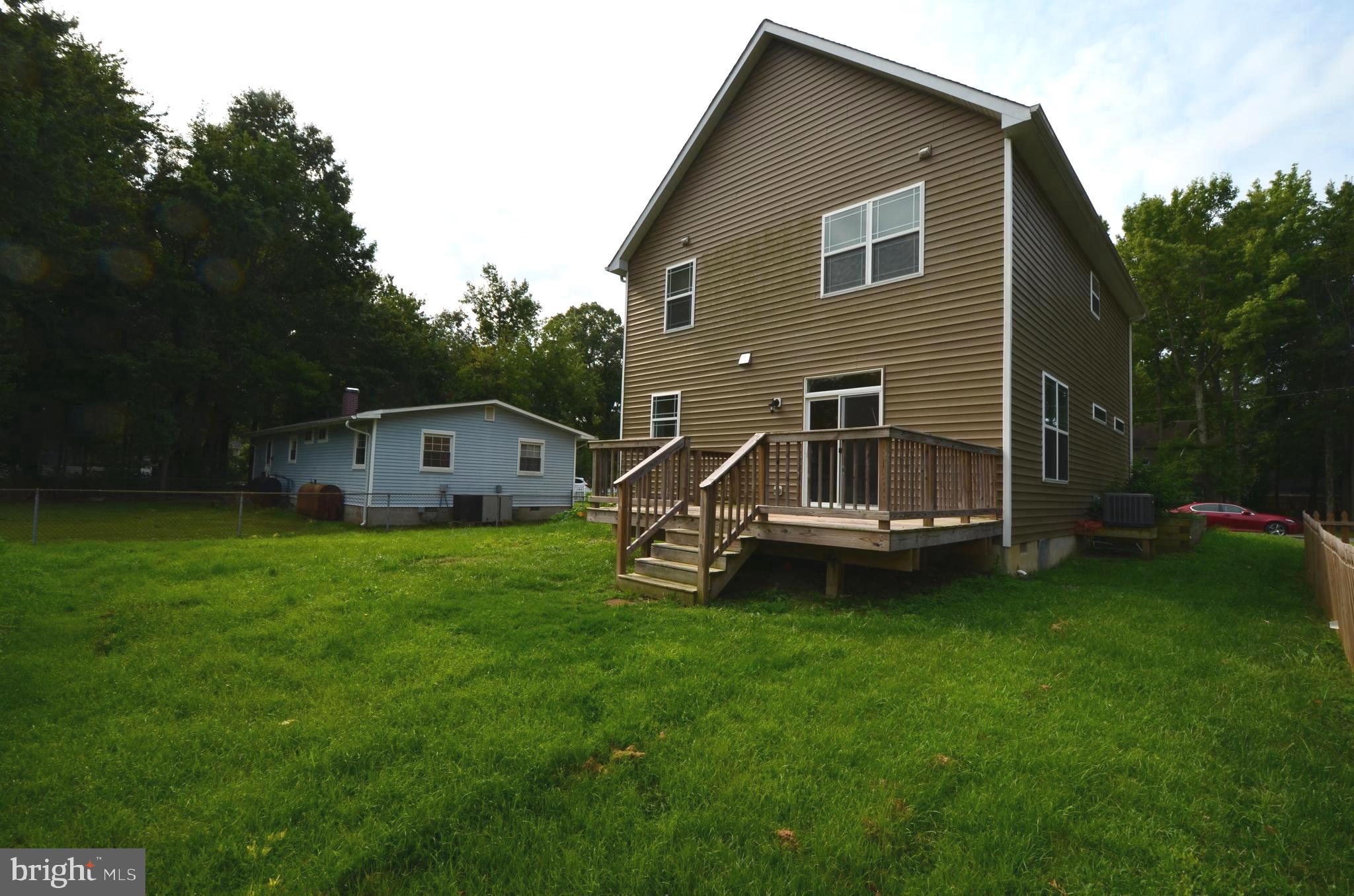 AVALON SHORES - Residential Lease